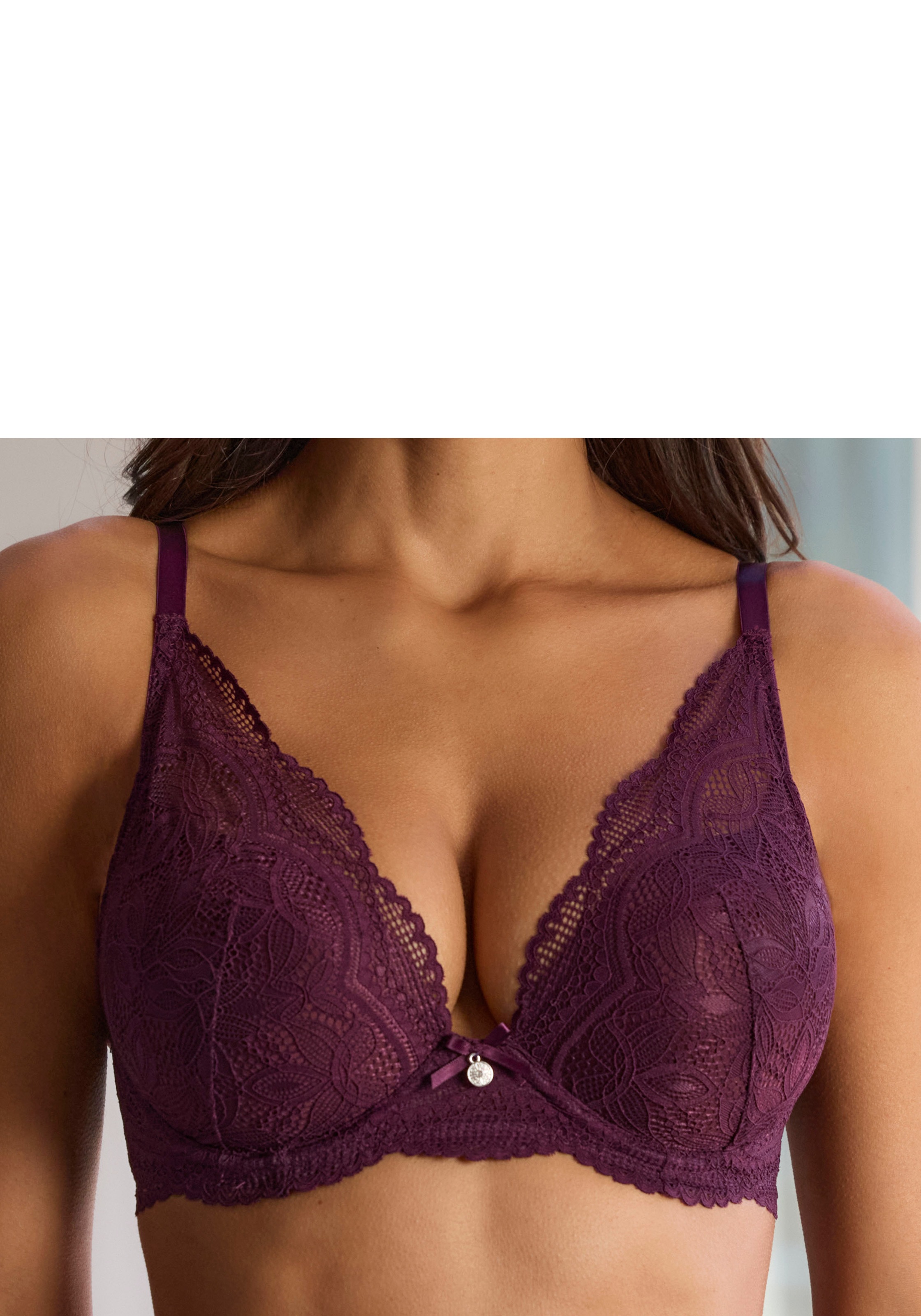 Nuance Neckholder-BH »Vivianna«, mit verschiedenen Träger Varianten, mit floraler Spitze, Dessous