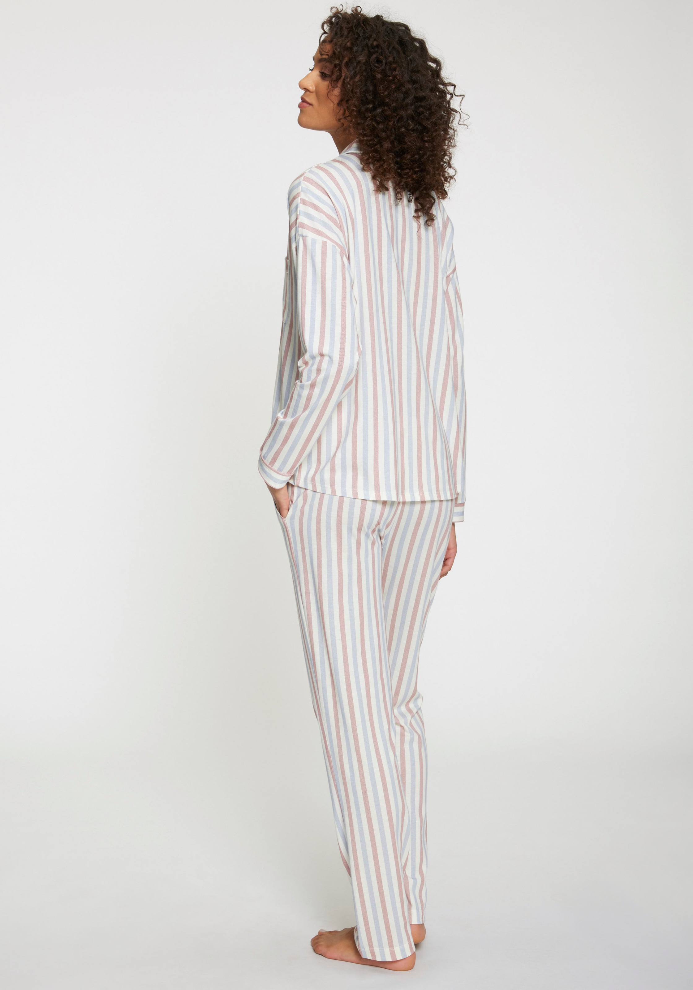 Vivance Dreams Pyjama, (2 tlg.), in klassischem Schnitt