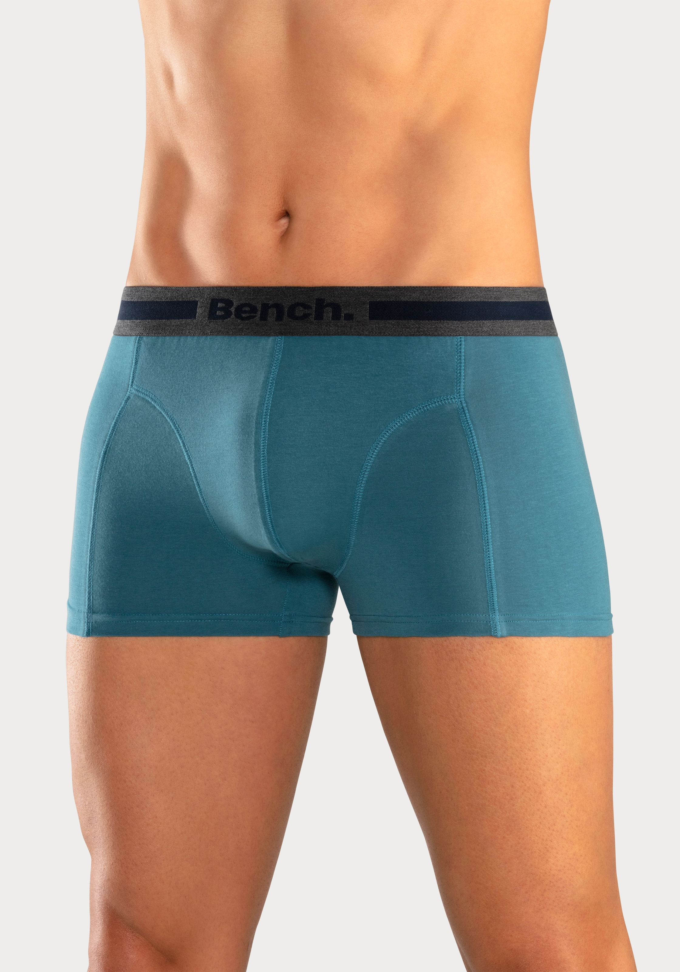 Bench. Boxer »Boxershorts für Herren«, (Packung, 4 St.), Unterhosen mit Overlock-Nähten vorn