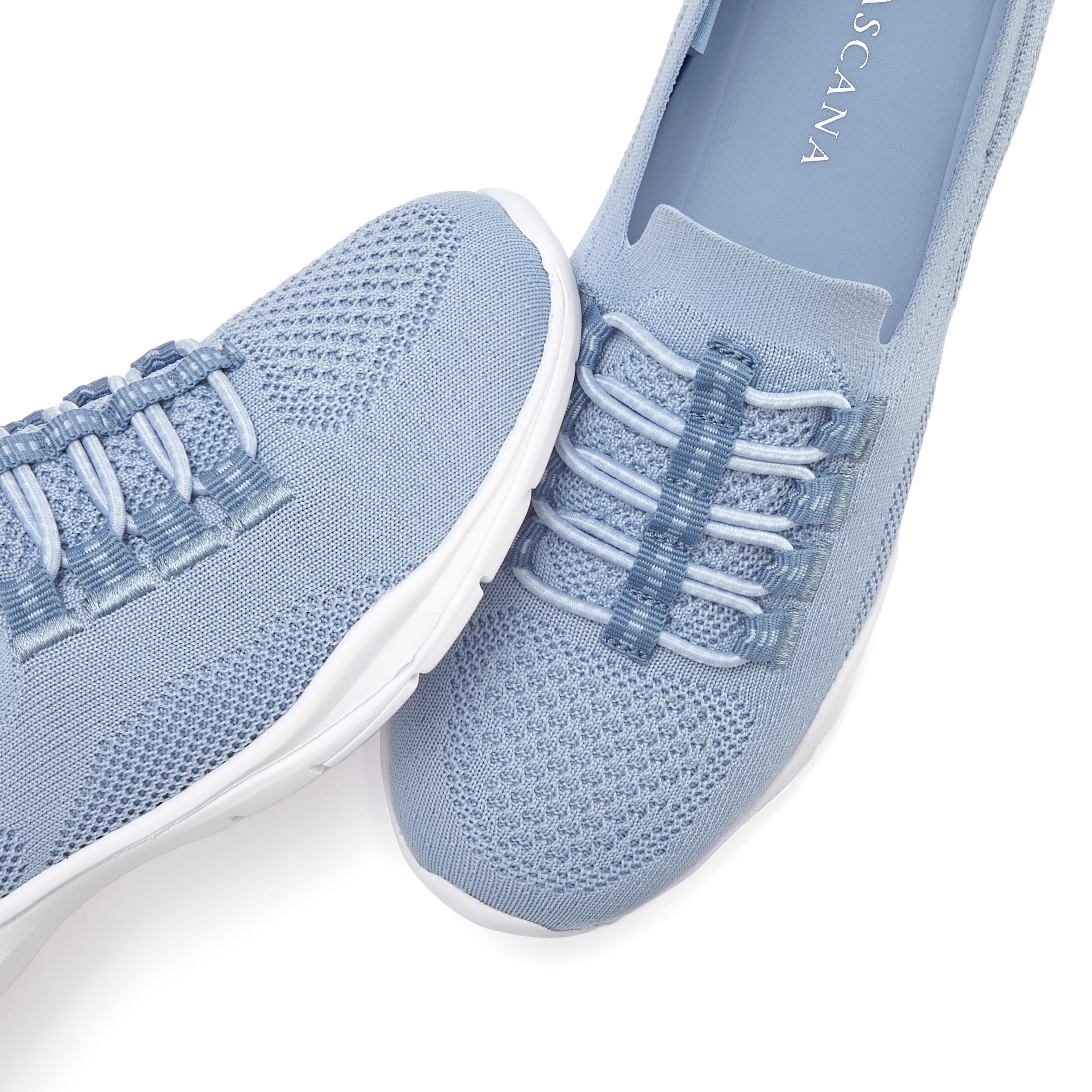 LASCANA Sneaker »Slipper, Halbschuh, leichtes Meshmaterial«, zum Reinschlüpfen mit elastischen Schnürbändern VEGAN