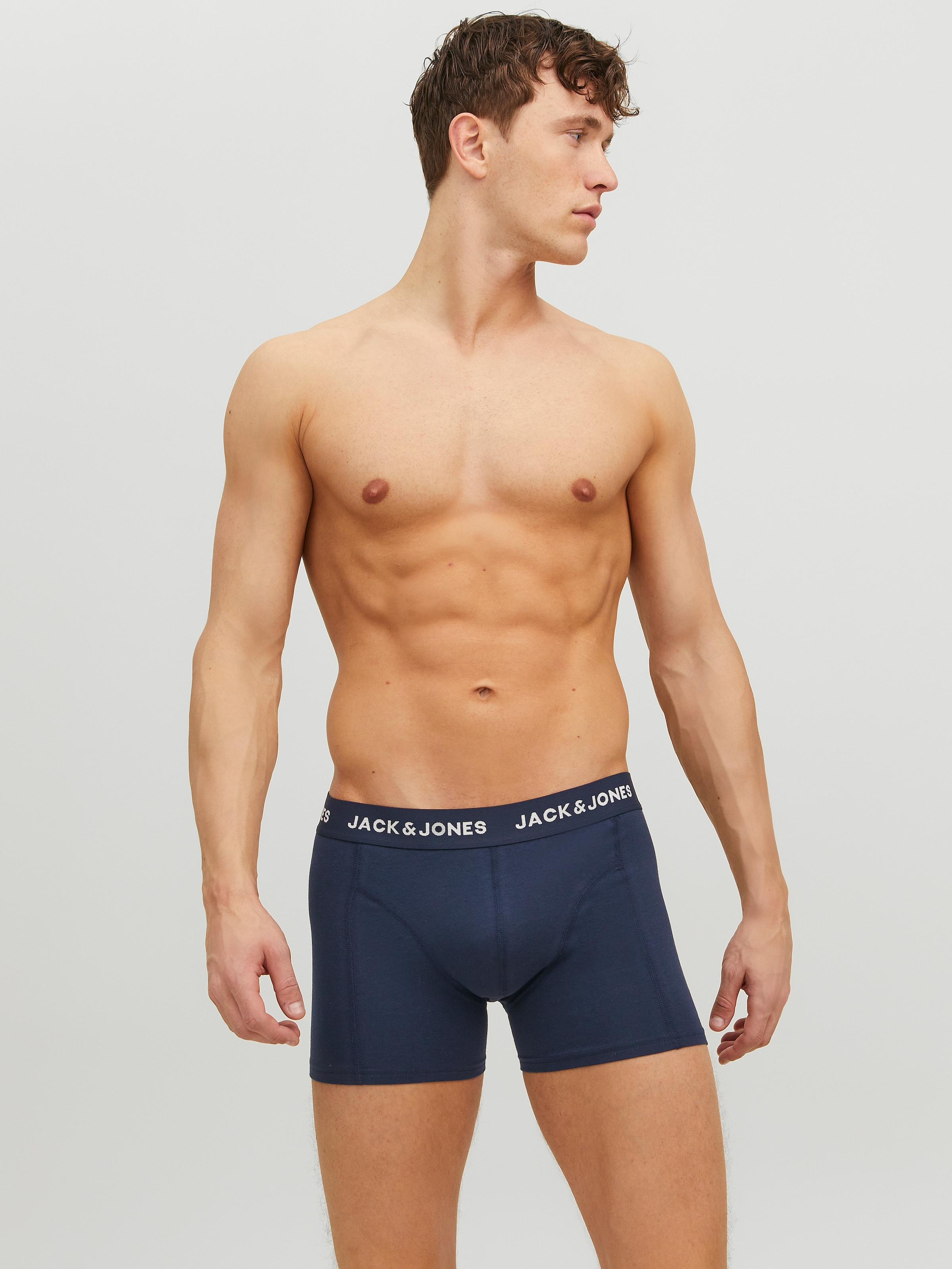 Jack & Jones Boxer »JACANTHONY  im 3er Pack mit Logo-Bund und weichem Griff« Packung, 3 Stk. unifarben mit Farbeinsatz, modisch, eng anliegend, Baumwollmischung