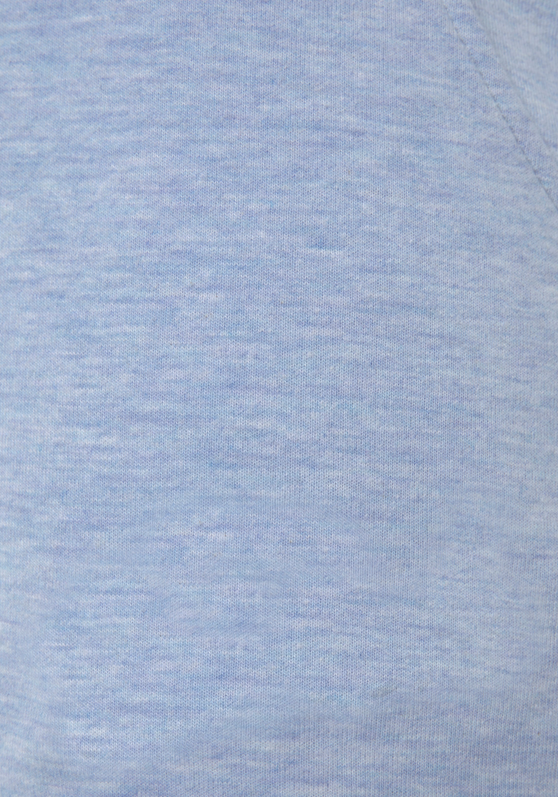 Bench. Loungewear Relaxshorts, mit kleiner glänzenden Logostickerei, Loungewear