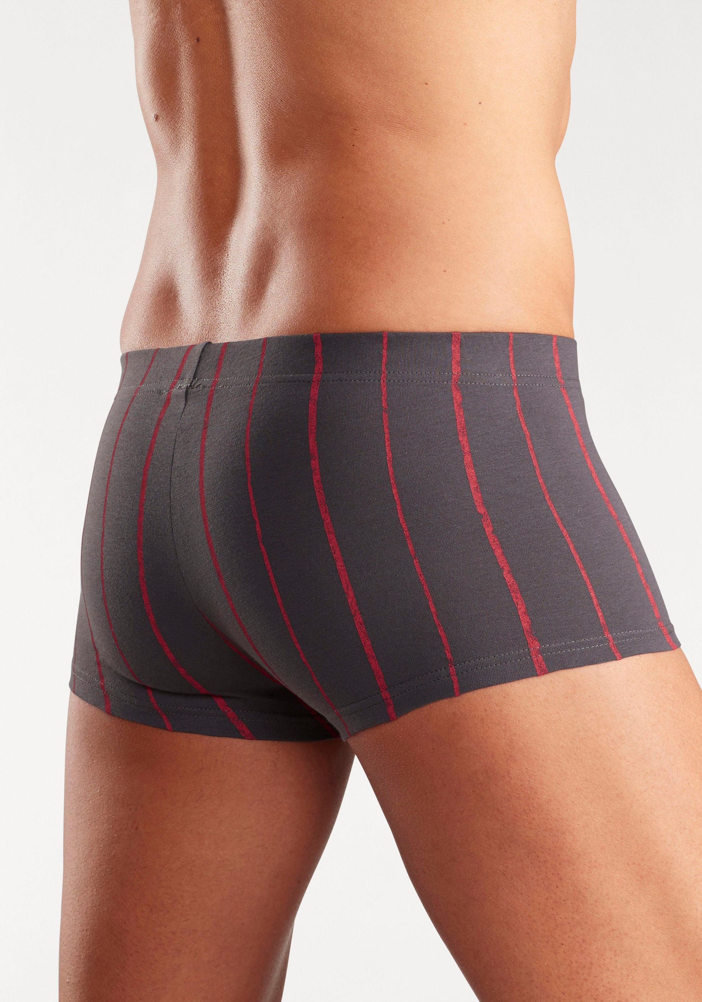 H.I.S Hipster, (Packung, 5 St.), knapp sitzende Boxershorts aus Baumwoll-Stretch