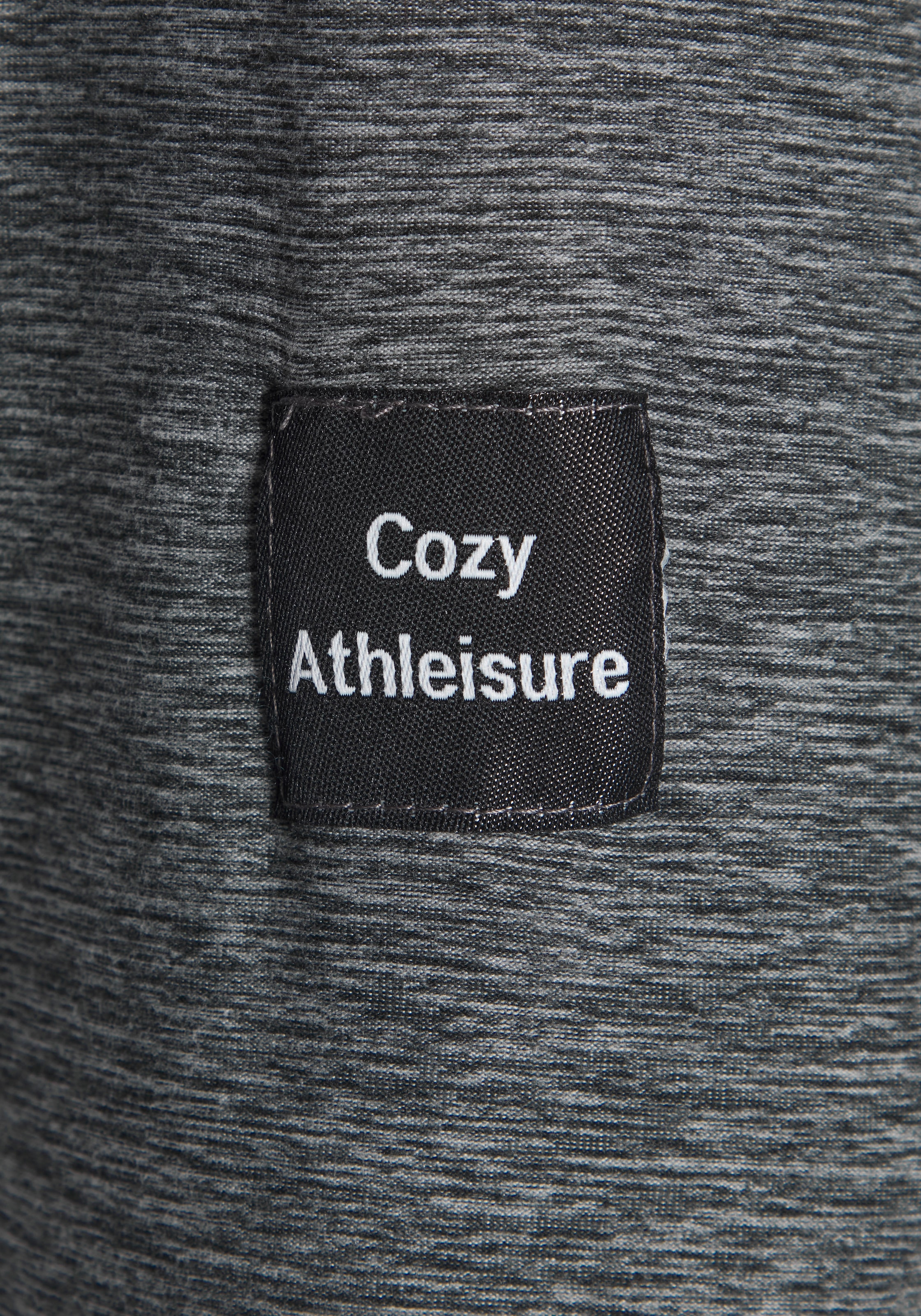 Vivance Active by Lascana Funktions-Kapuzensweatjacke mit Teilungsnähten und geteilte Kängurutasche