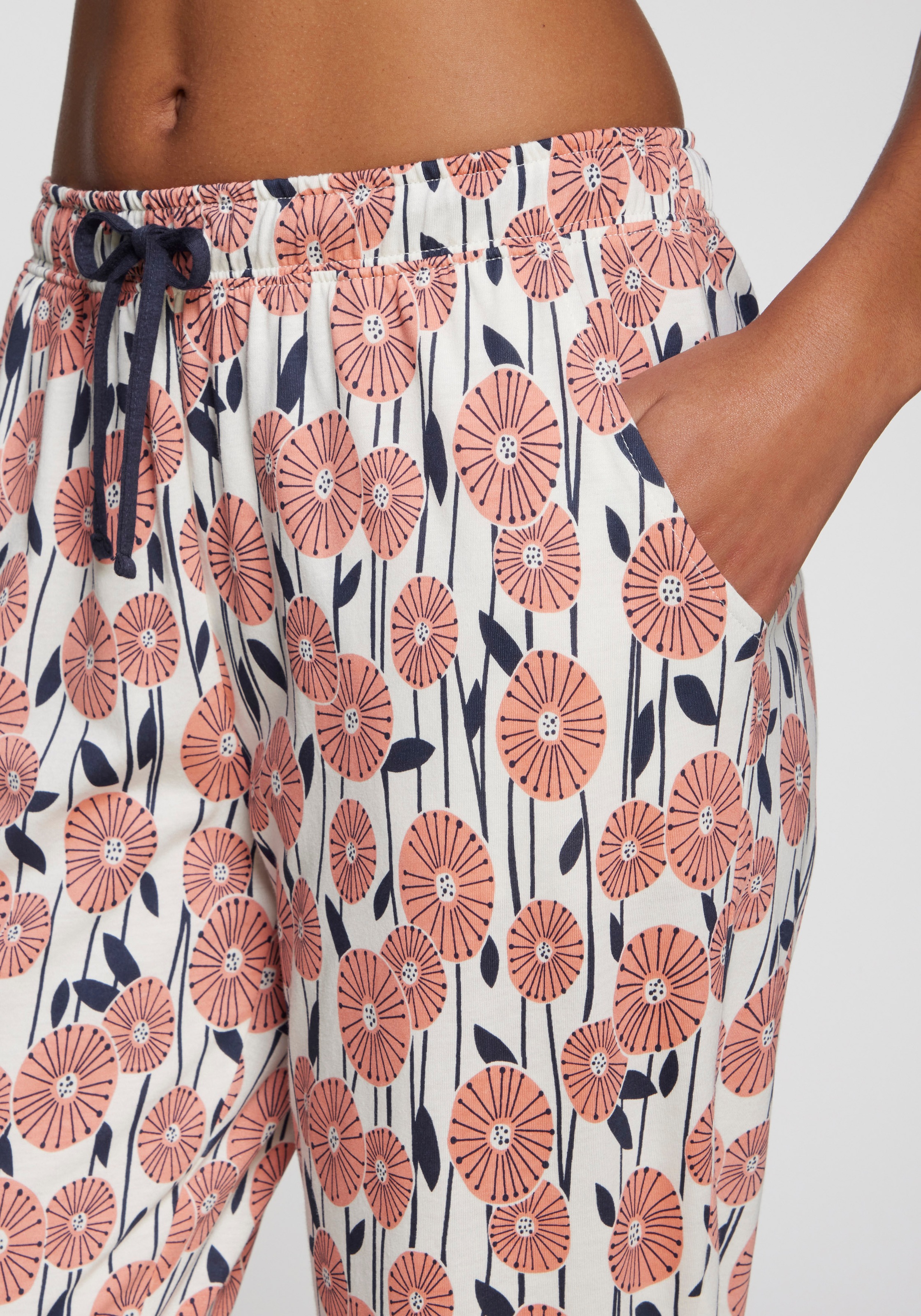 Vivance Dreams Pyjamahose, Mit schönem Muster