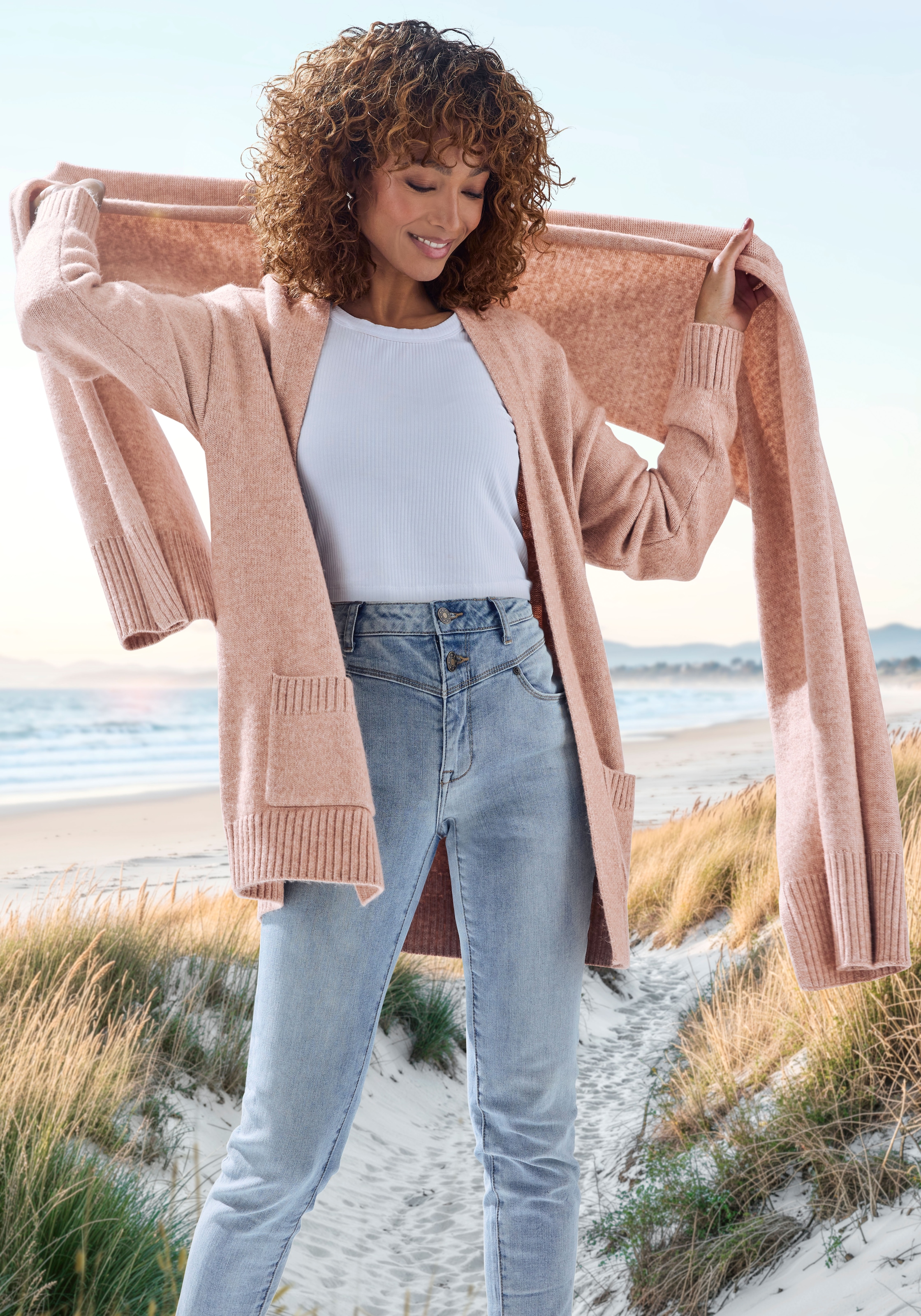 Vivance Strickjacke Set, mit Schal,  aus kuscheliger Strickqualität, Cardigan