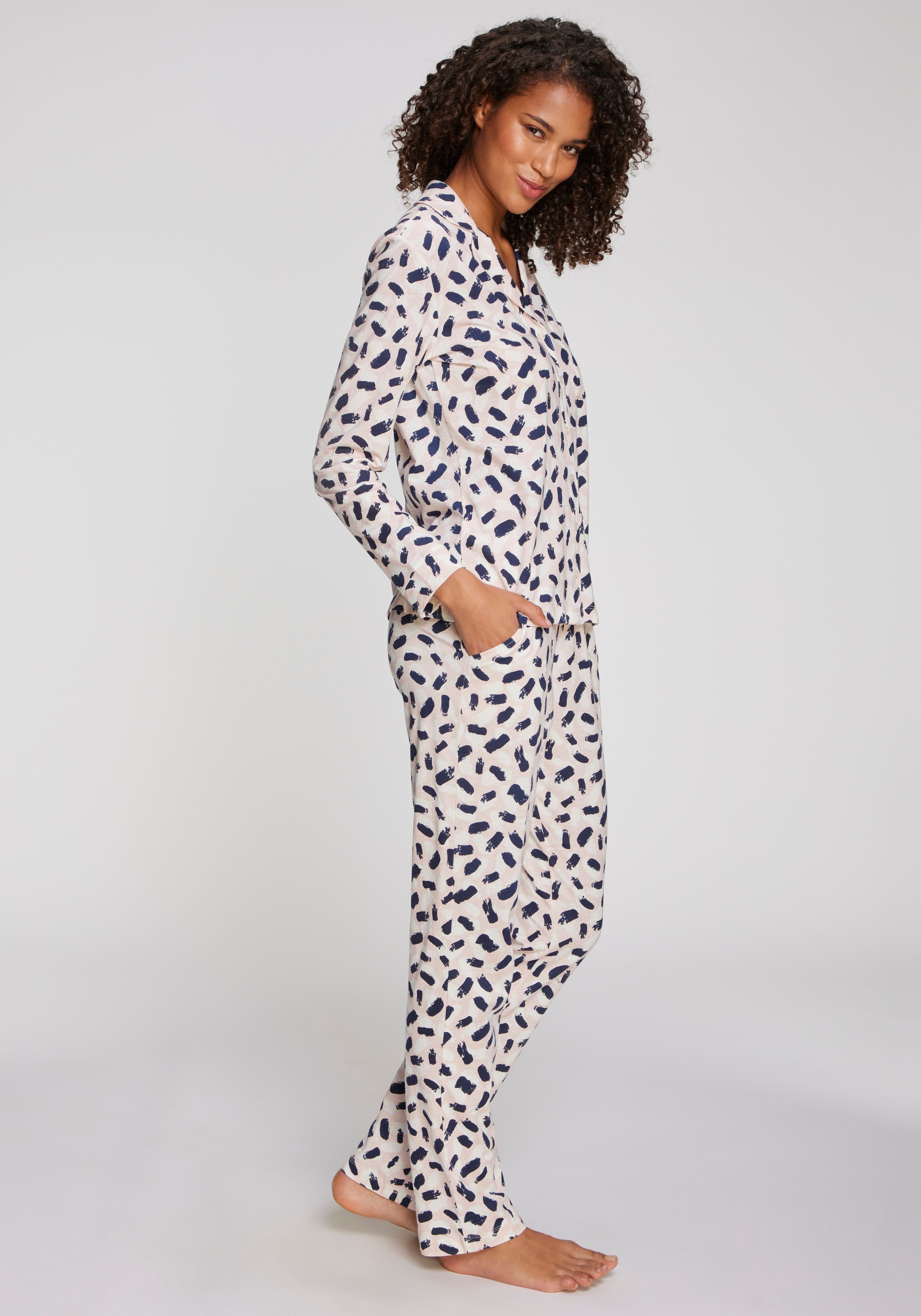 s.Oliver Pyjamahose  Mit schönem Alloverdruck