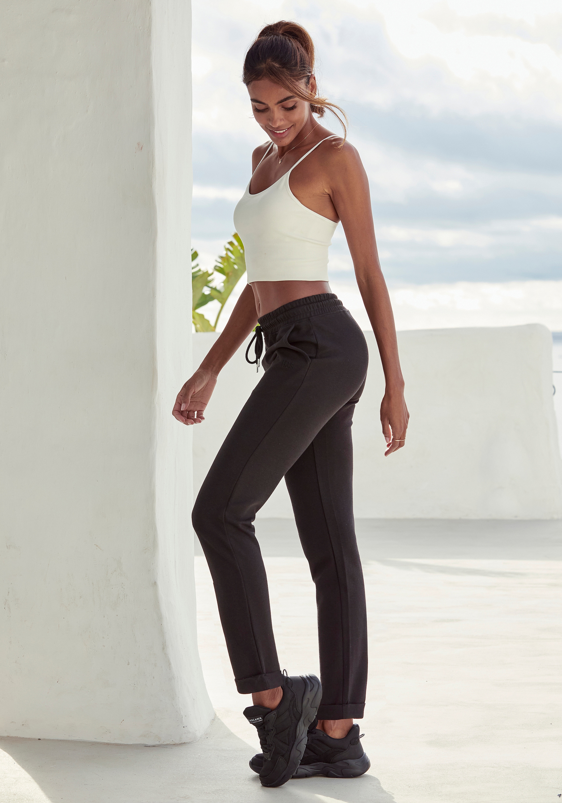H.I.S Sweathose, Schlupfhose mit kleinem Aufschlag am Saum, Loungewear