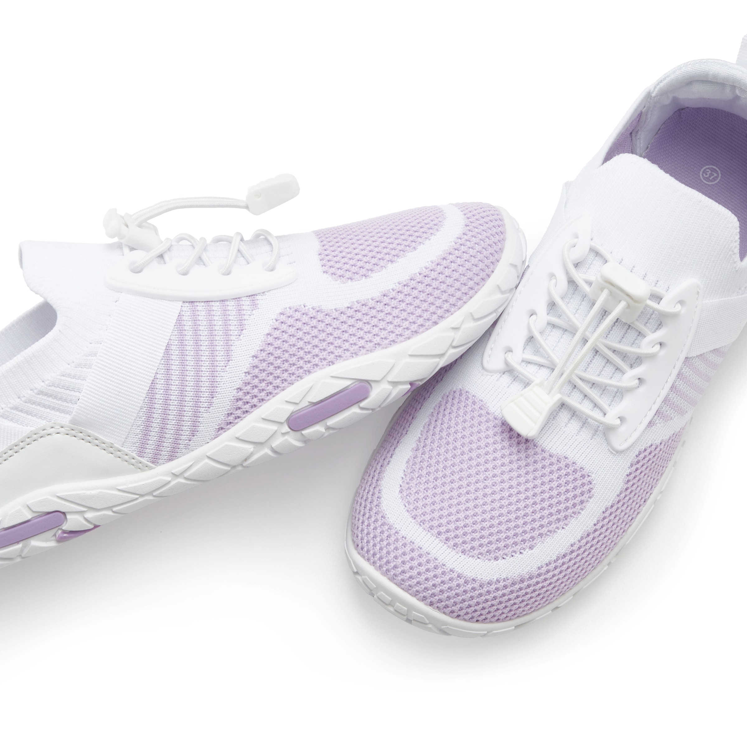 LASCANA Sneaker, Freizeitschuh, Halbschuh superleicht, flache flexible Sohle VEGAN