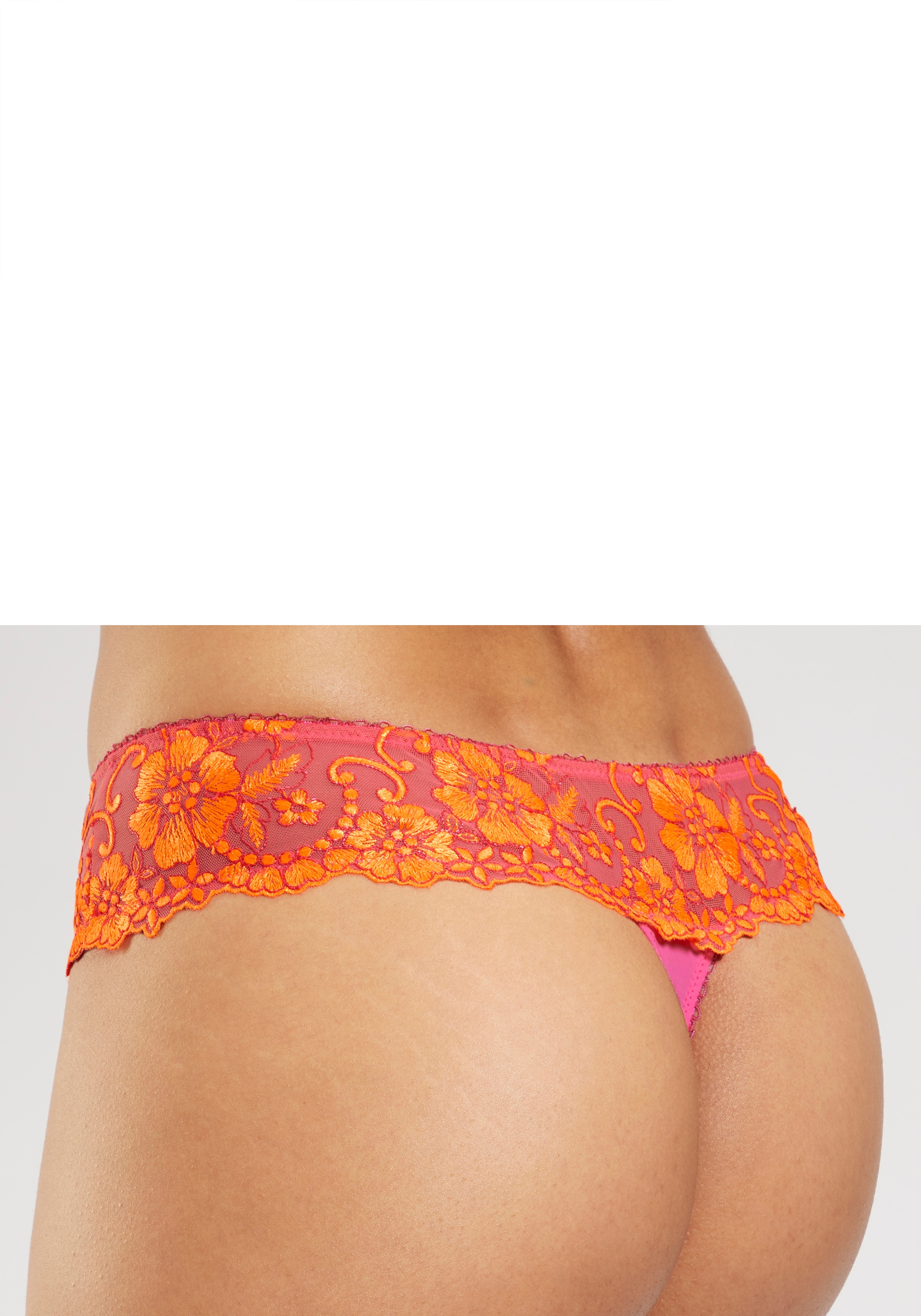 LASCANA String »Wanda Dessous«, mit Stickerei Spitze in blumiger Optik