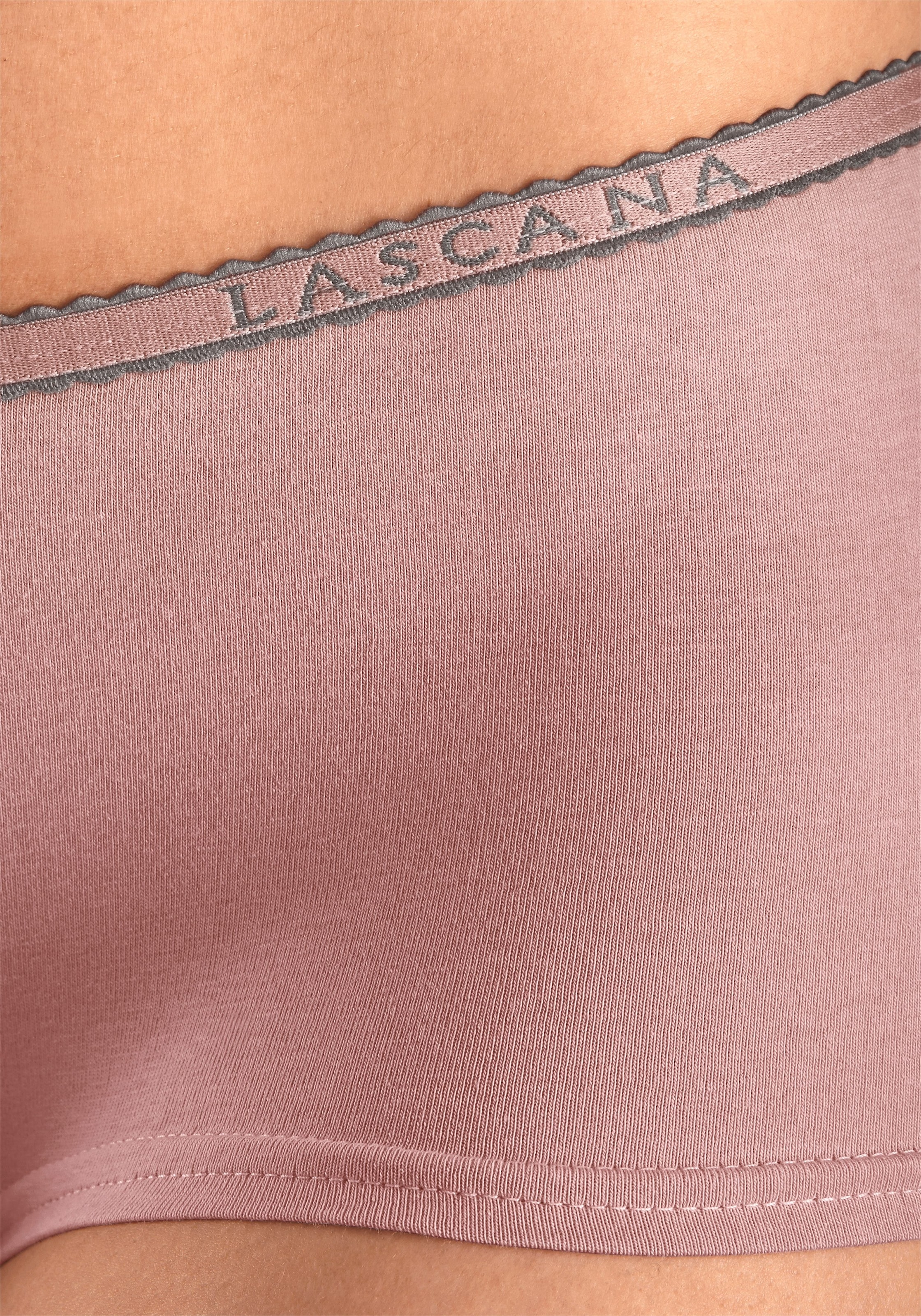 LASCANA Panty, (4er-Pack), aus elastischer Baumwoll-Qualität