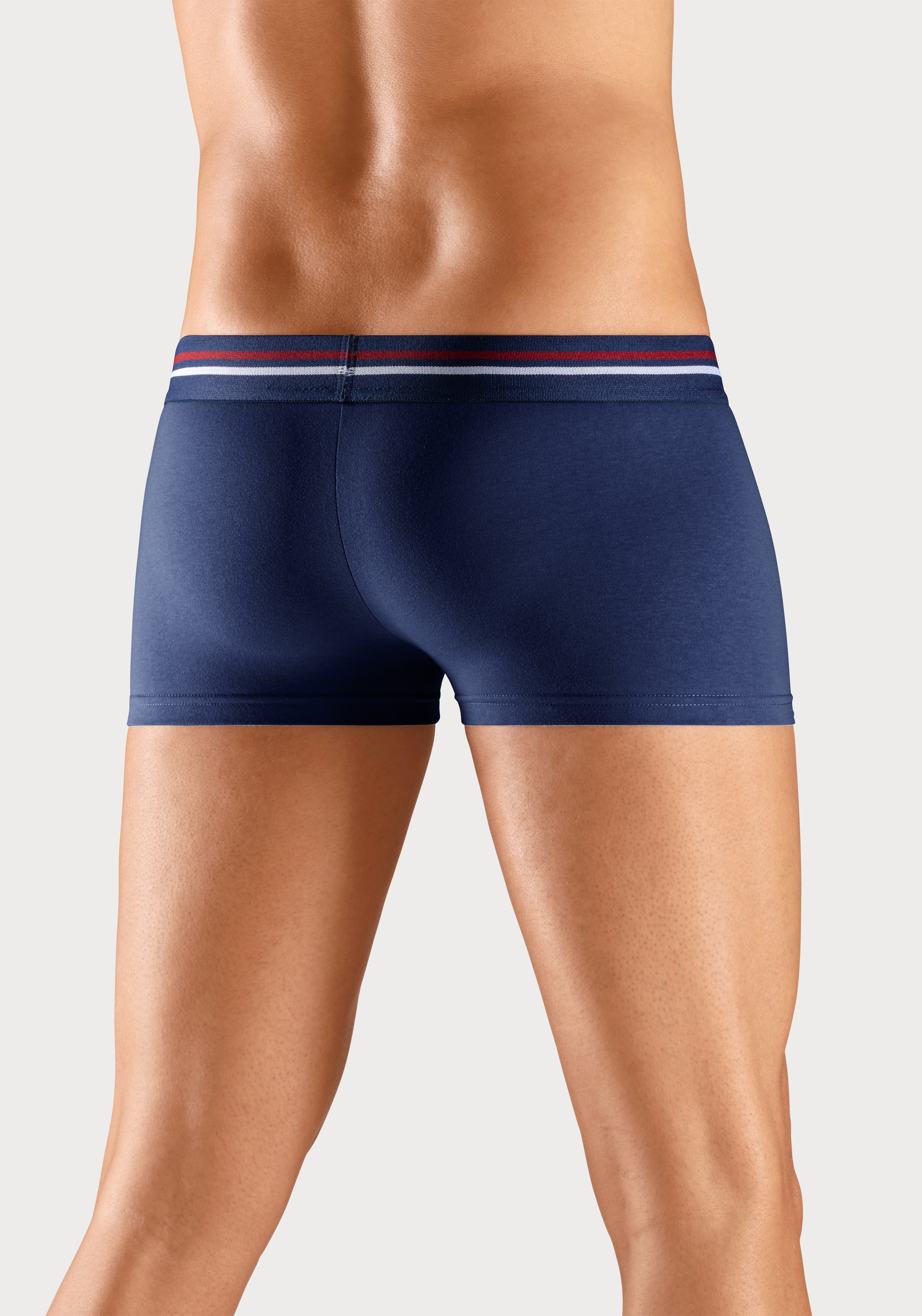 H.I.S Hipster, (Packung, 5 St.), knapp sitzende Boxershorts mit Streifen aus Baumwollmischung