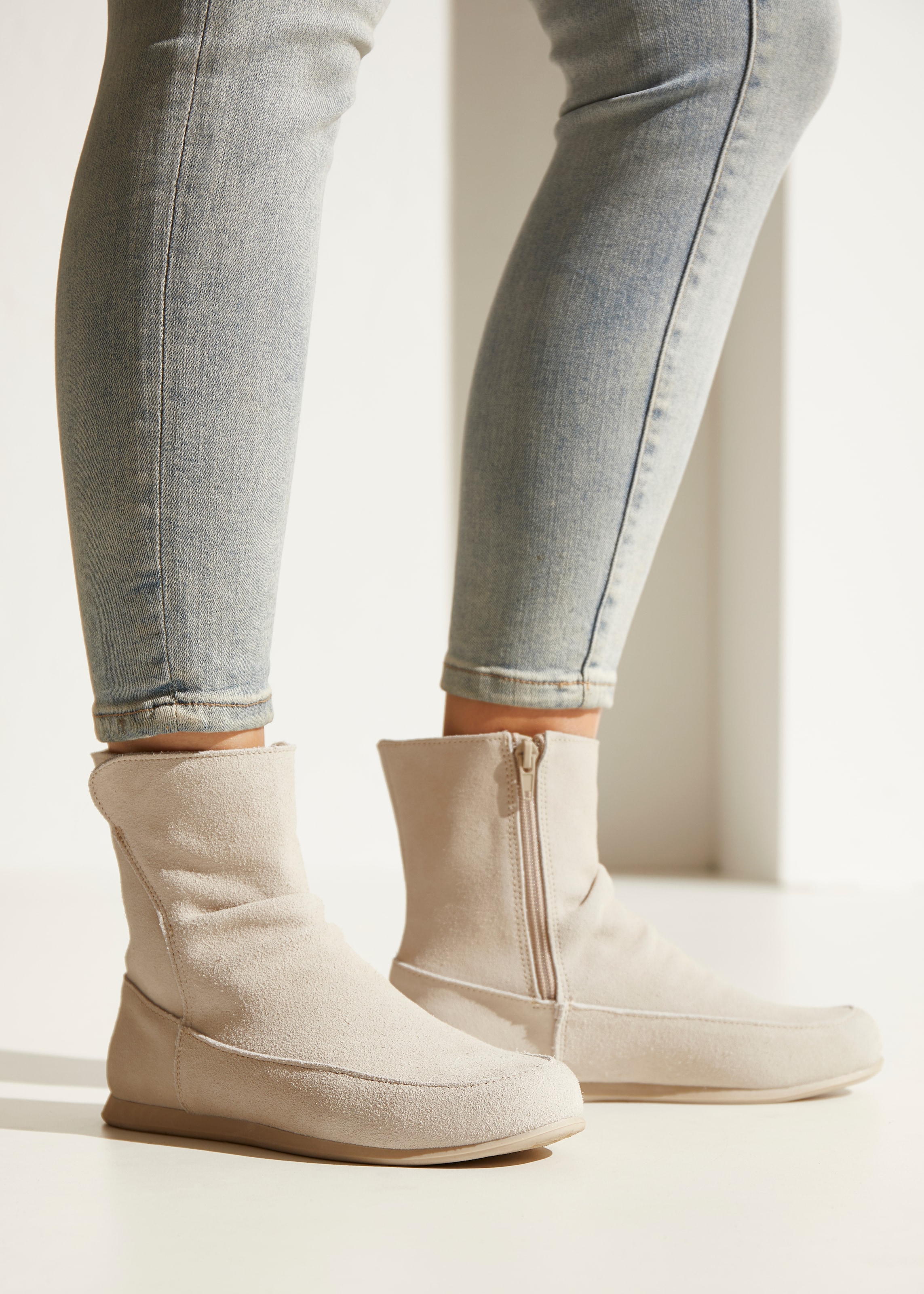Vivance Stiefelette »Stiefel, Boots«, aus hochwertigem Leder mit Reißverschluss
