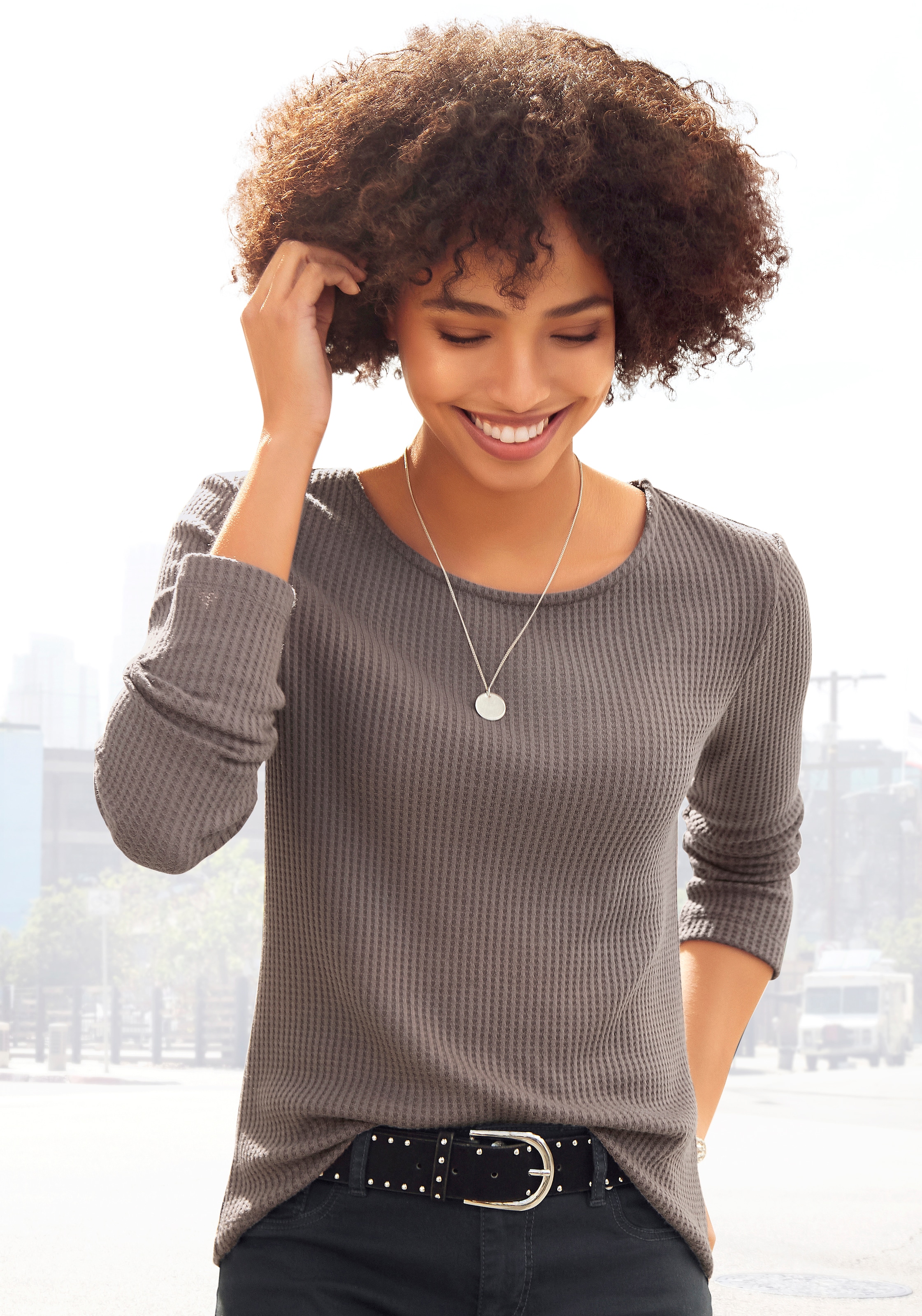 LASCANA Langarmshirt »in modischer Piqué-Optik«, (2er-Pack), aus pflegeleichter Qualität mit Viskose
