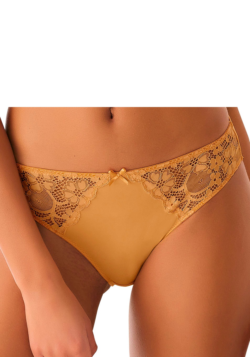 petite fleur Slip, (3 St.), mit leicht transparenter Jacquardspitze an den Seiten