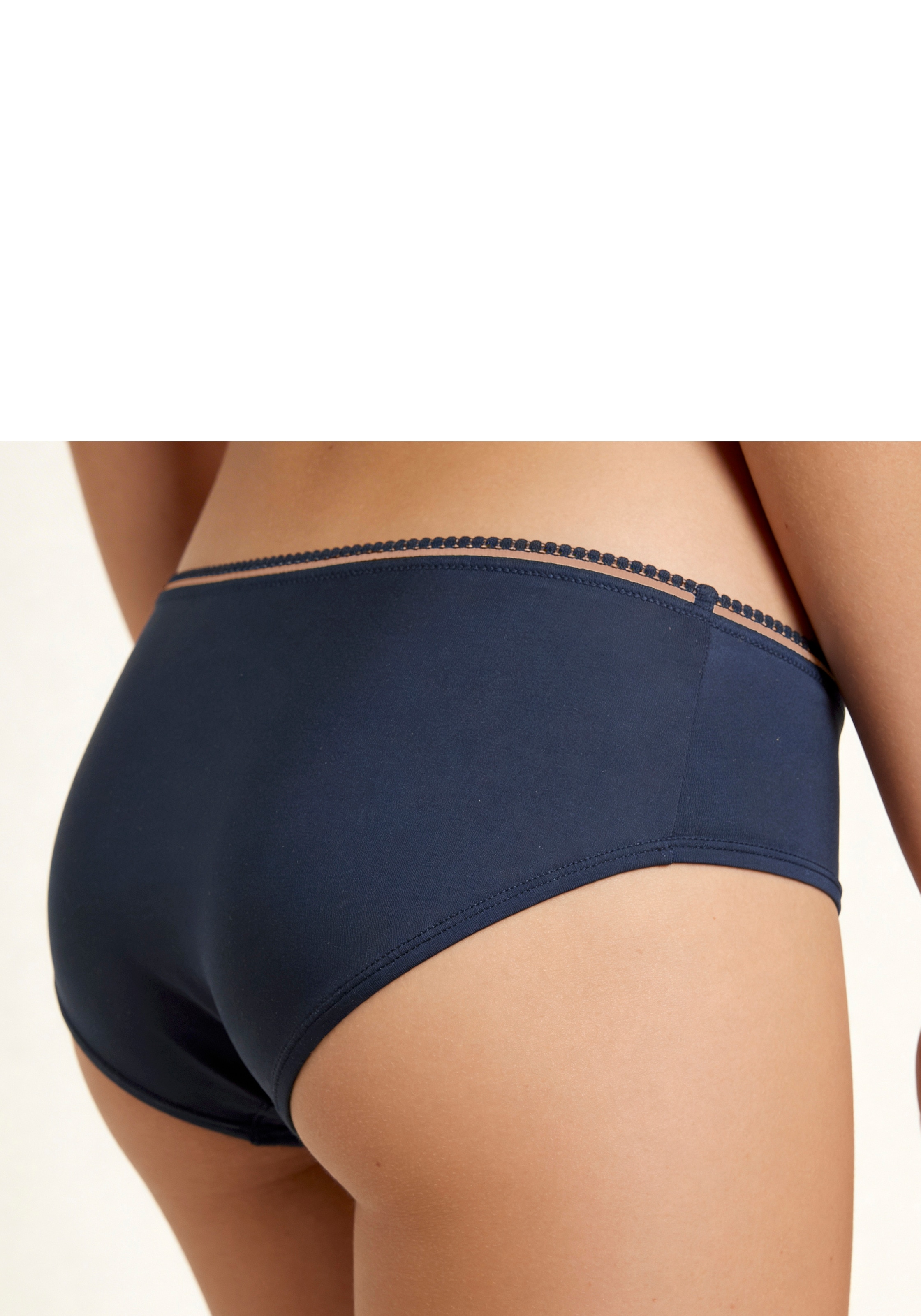 s.Oliver Panty »Elina« mit dezentem Ringdetail vorne mittig