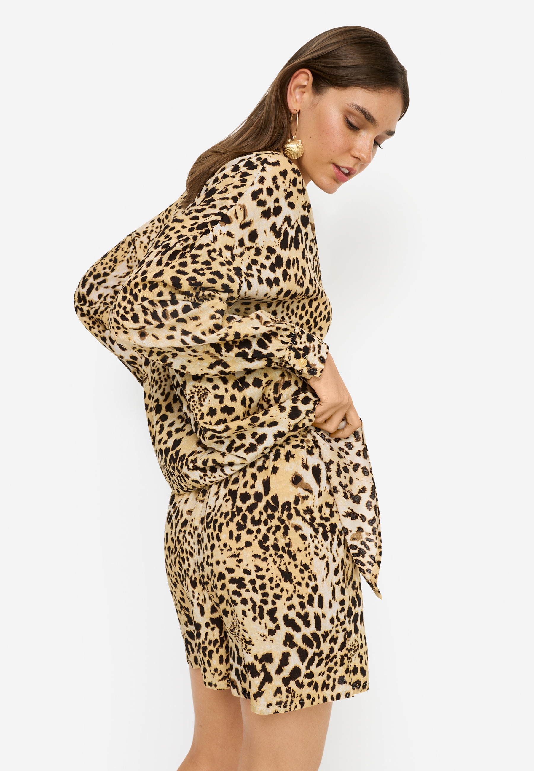 LSCN by LASCANA Langarmbluse Set, mit Shorts, 2 tlg. mit Animalprint