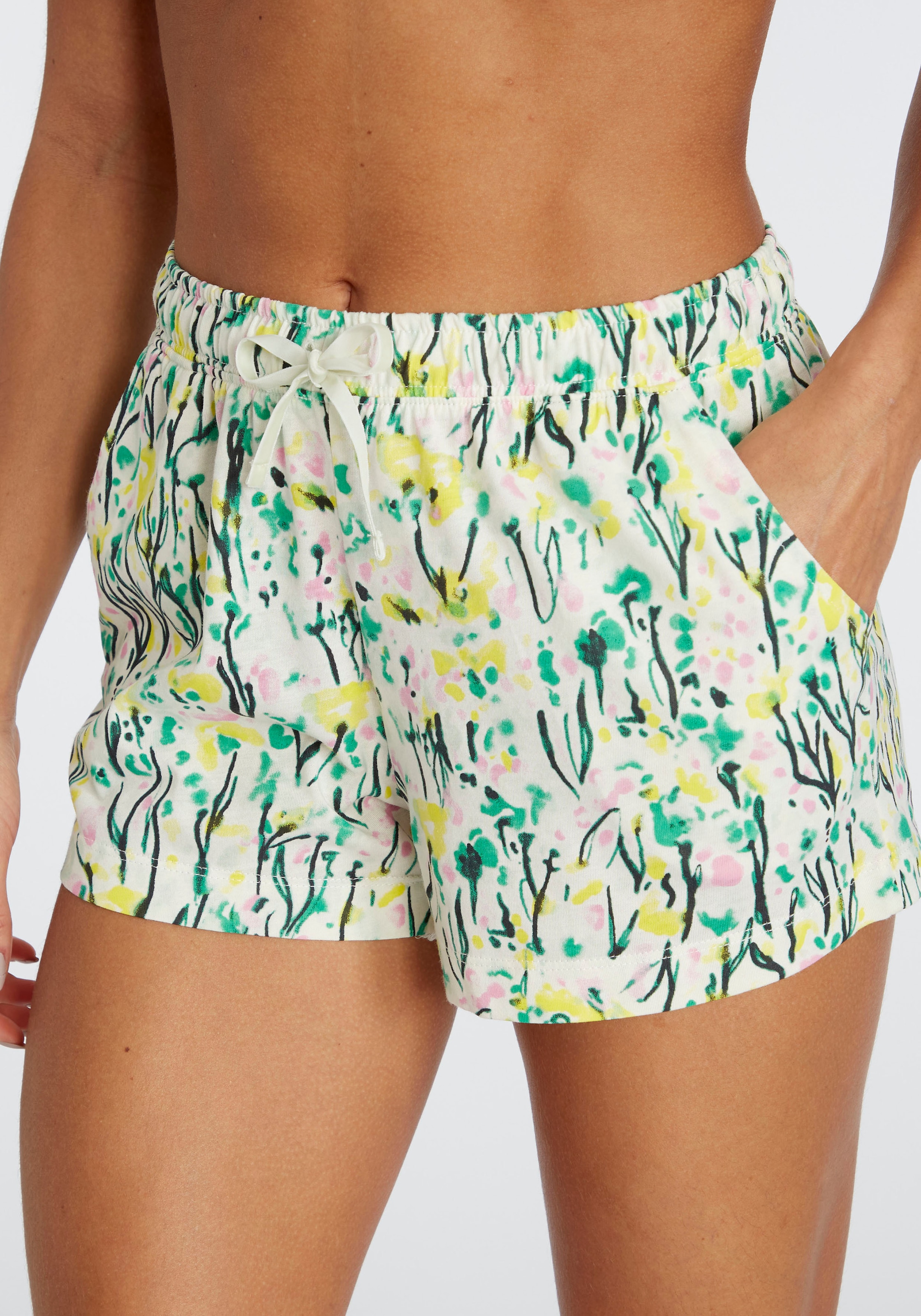 Vivance Dreams Pyjamashorts, mit Aquarell-Muster