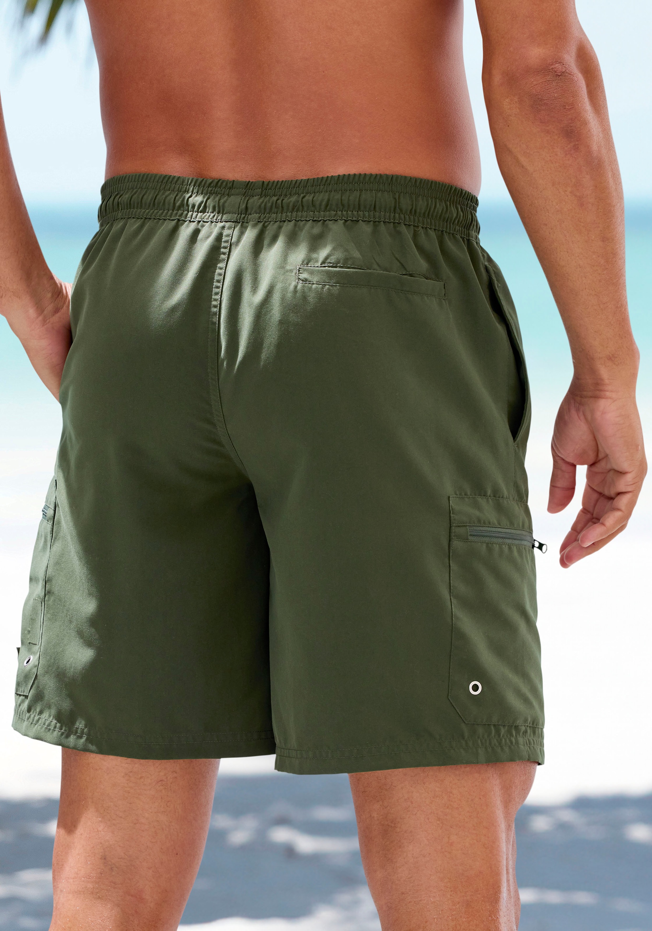 s.Oliver Badeshorts »Malcom«, uni im Cargo-Stil