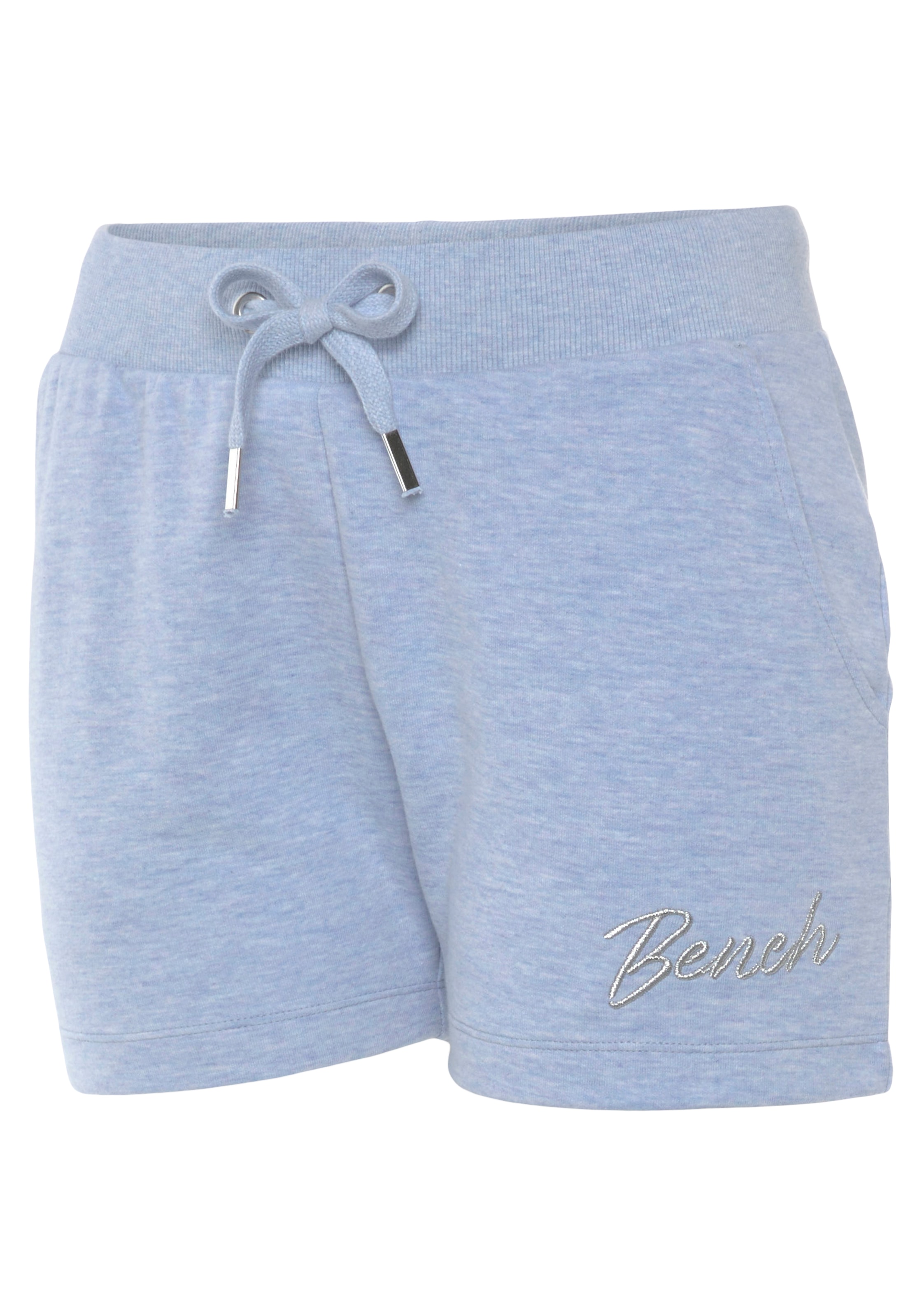 Bench. Loungewear Relaxshorts, mit kleiner glänzenden Logostickerei, Loungewear