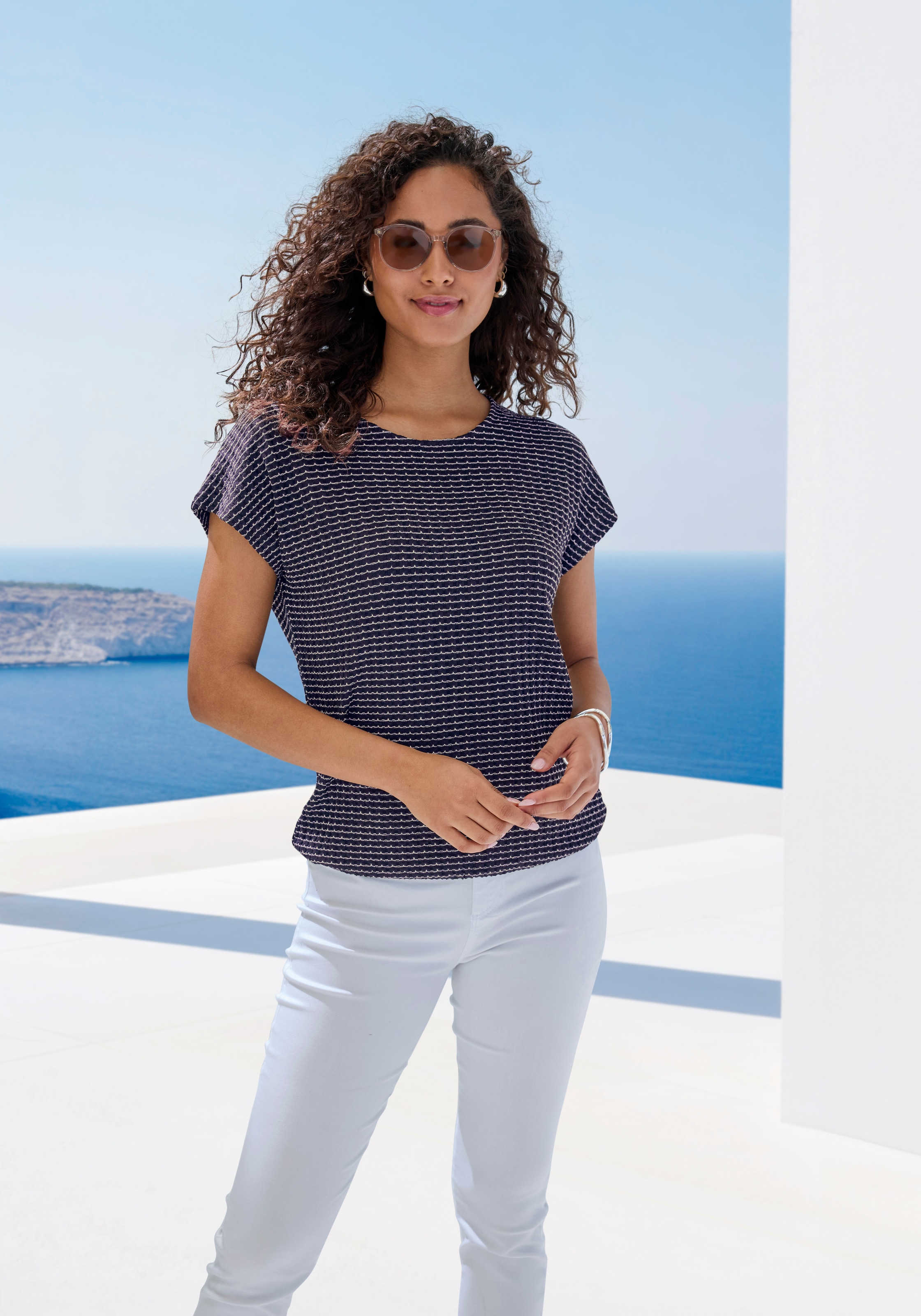 Vivance Kurzarmshirt »aus strukturierter Strickqualität« mit Gummizug im Bund