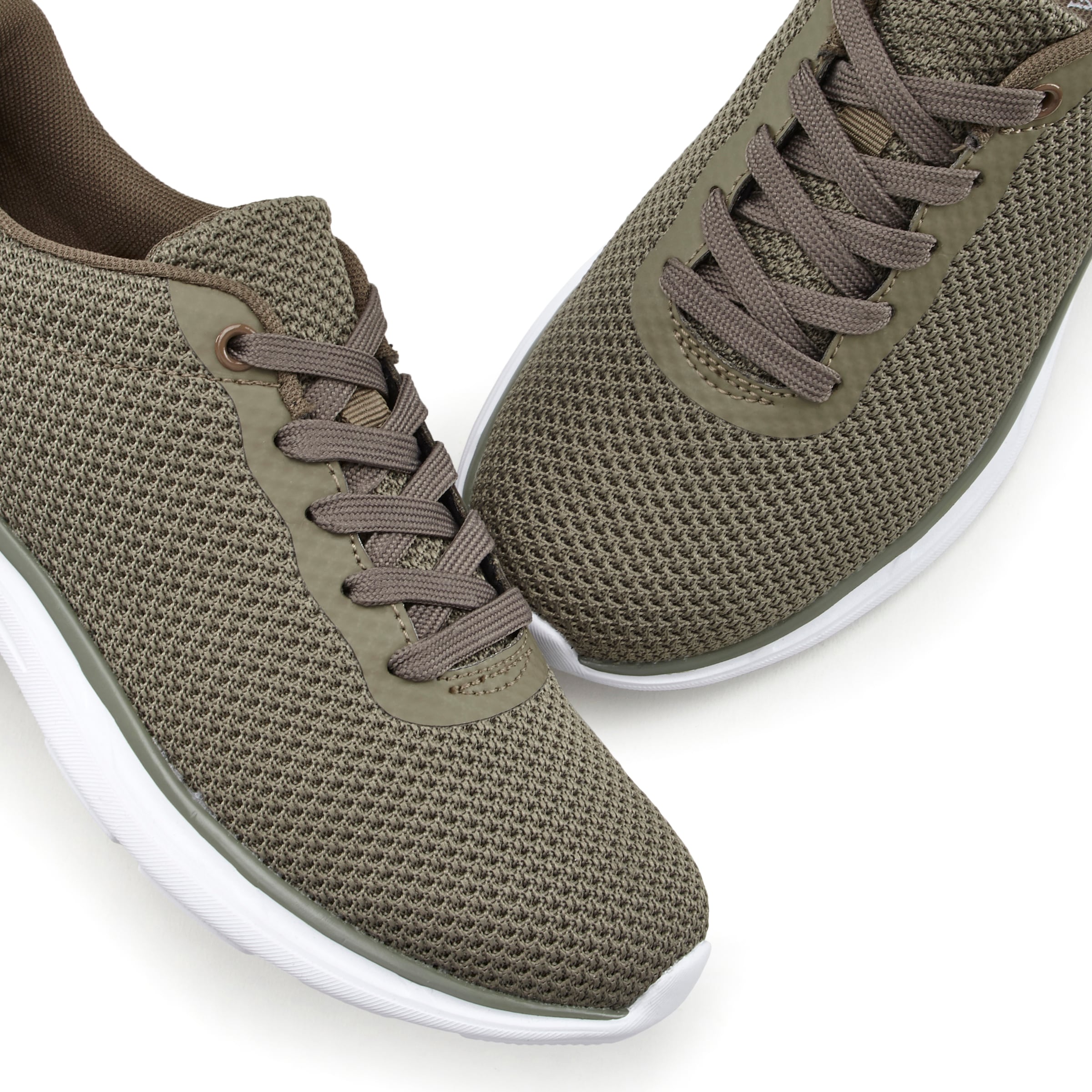 LASCANA Sneaker, Schnürhalbschuh, Halbschuh, Freizeitschuh ultraleicht VEGAN