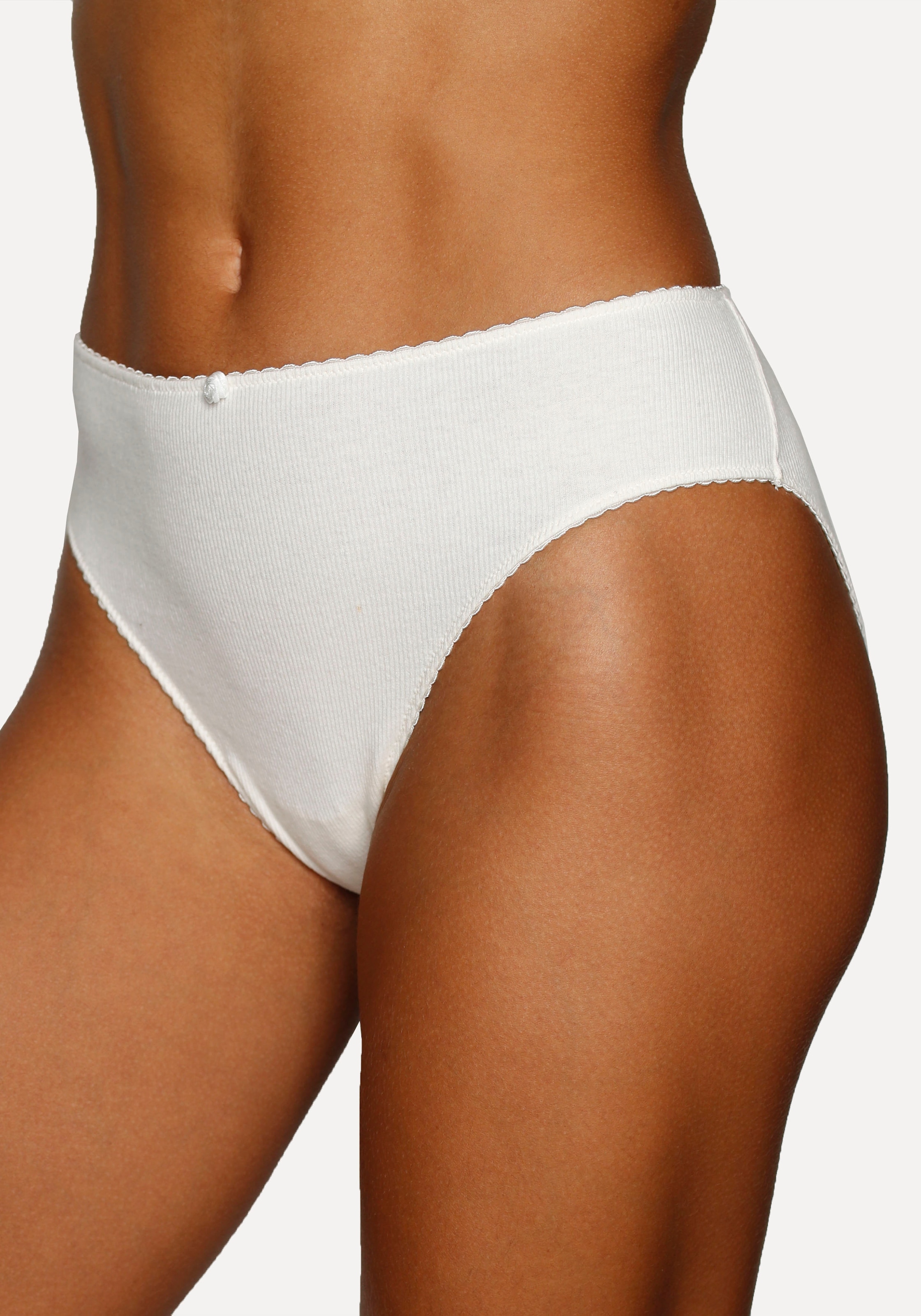 Vivance Jazz-Pants Slips, (3er-Pack), aus weicher und elastischer Rippware, mit zartem Röschen vorn