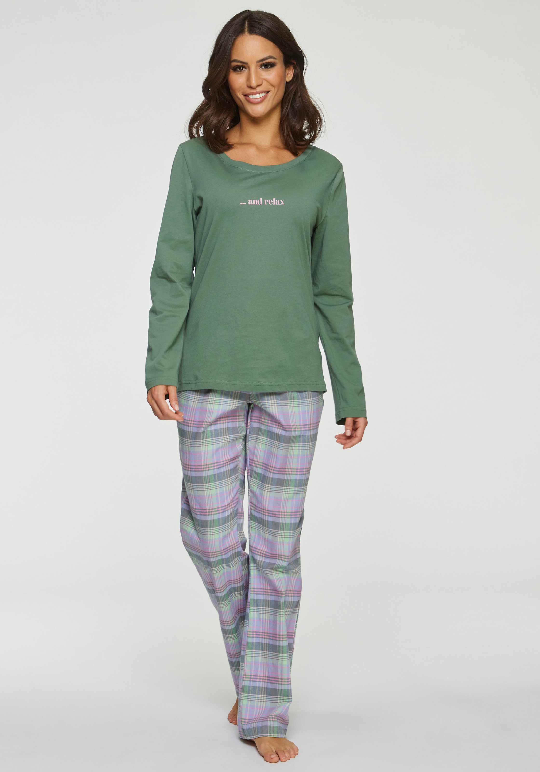 Vivance Dreams Pyjama, (2 tlg.), aus kuschelig weichem Flanell