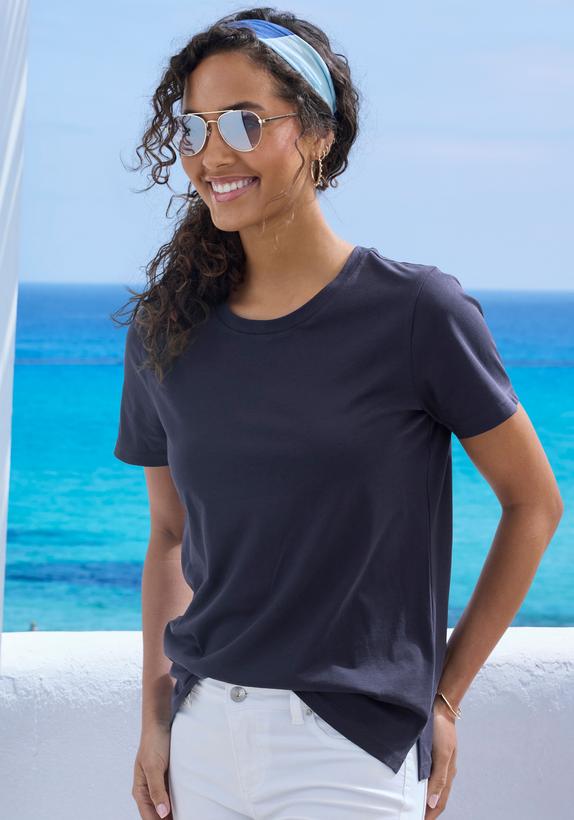 Beachtime T-Shirt »mit modischem Schlitz am Saum« 3er-Pack,  aus hochwertiger Baumwoll-Qualität