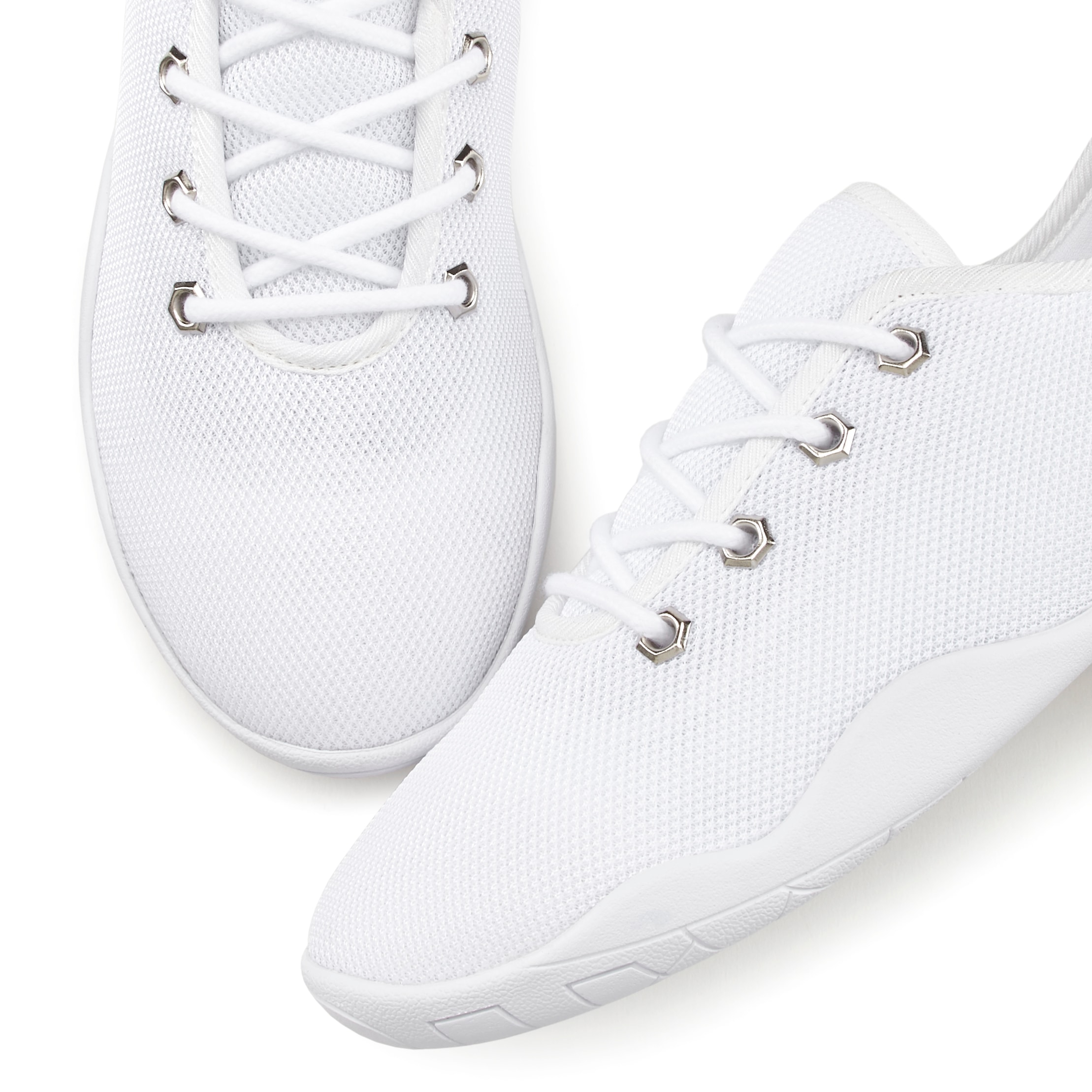 LASCANA Sneaker, mit ultraflache Sohle, superleicht, Schnürhalbschuhe, Unisex VEGAN