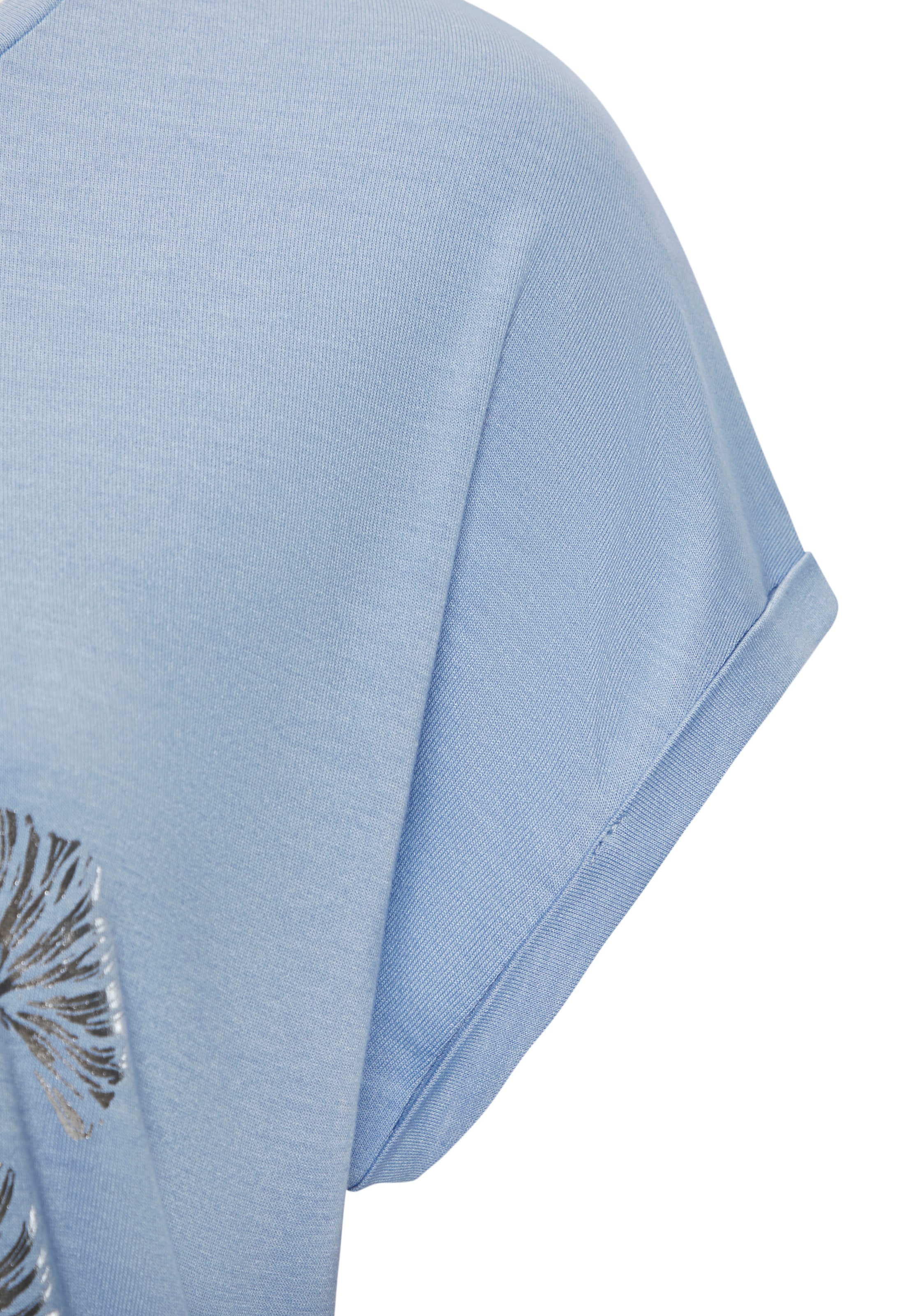 LASCANA Kurzarmshirt »mit schimmerndem Blumenprint«, aus elastischer Viskose-Qualität