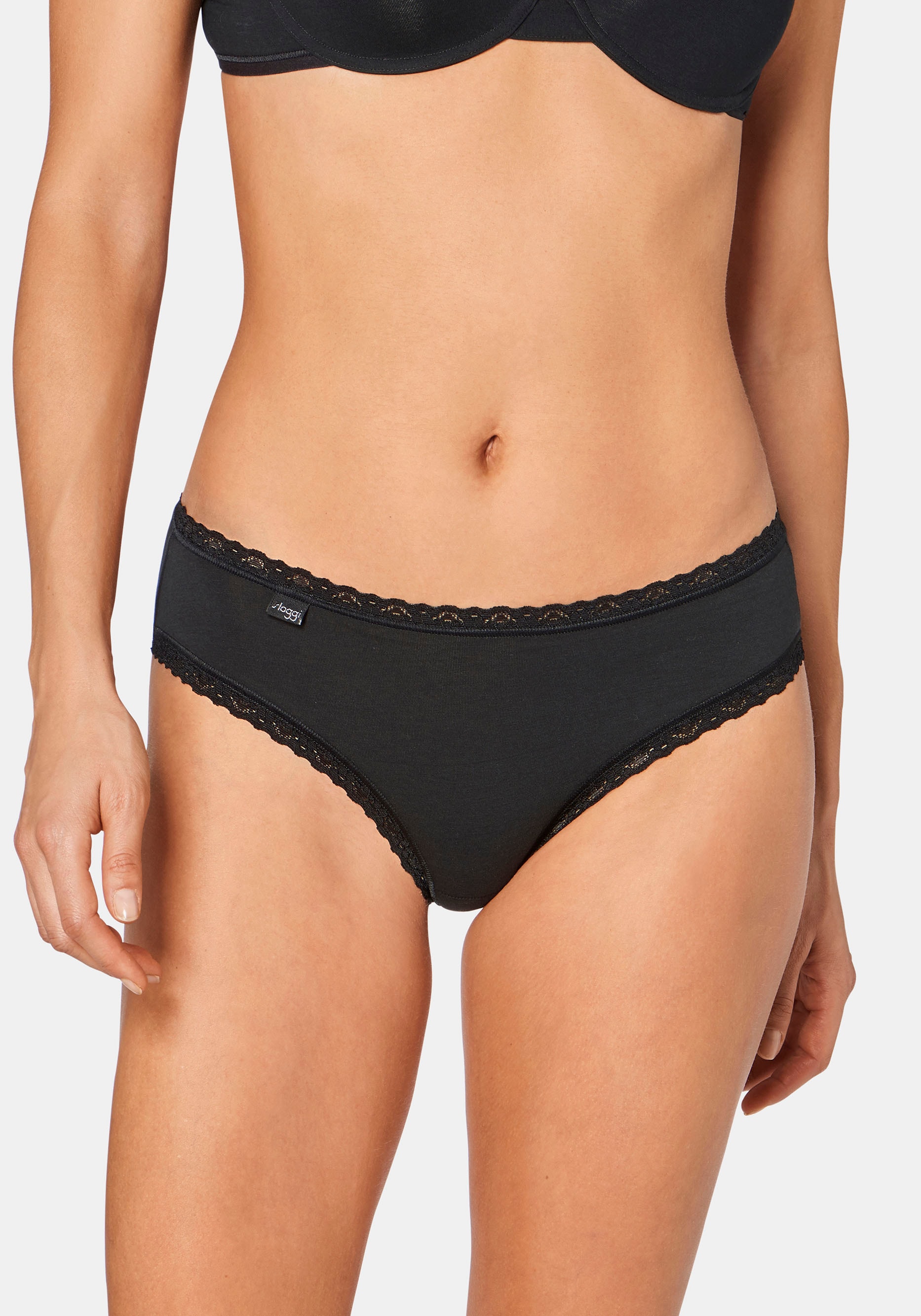 sloggi Slip »24/7 Weekend Hipster C3P«, (3er Pack), mit flachen Spitzen-Kanten