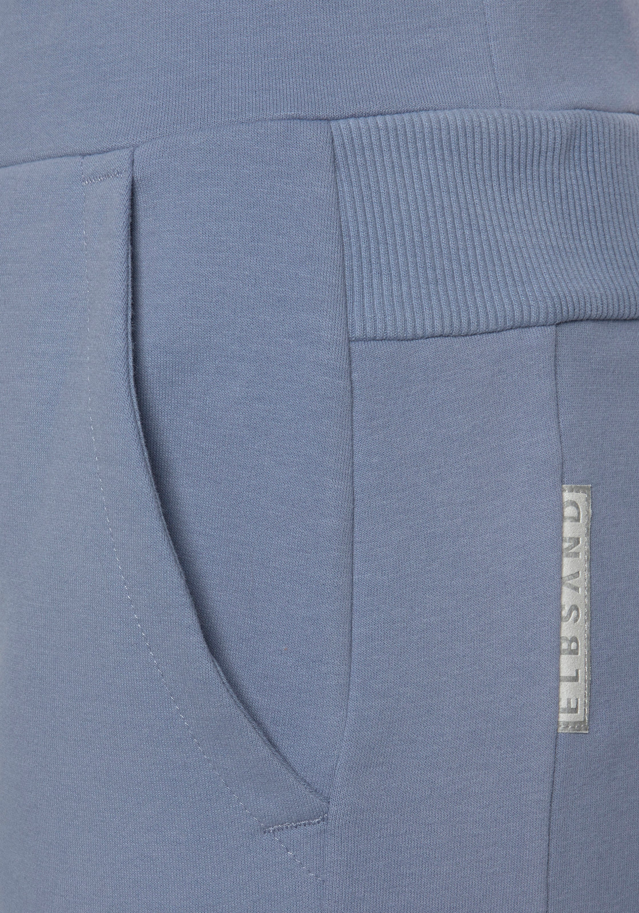 Elbsand Sweathose »Brinja«, mit Logoprint am Bund und Taschen, Jogginghose, Relaxhose