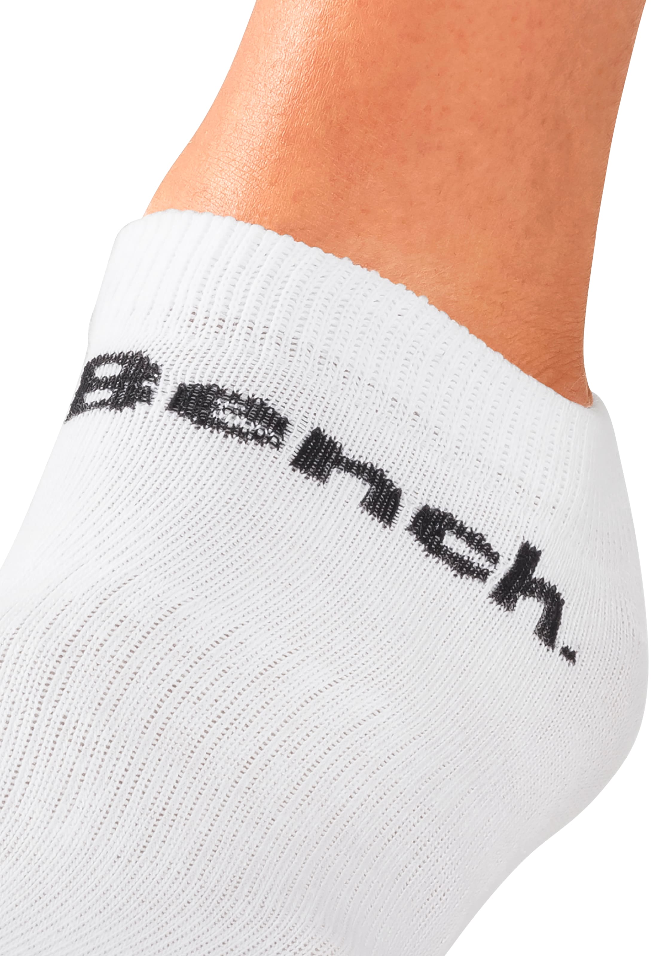 Bench. Sportsocken, (Packung, 6 Paar), Sneakersocken mit klassischem Logoschriftzug
