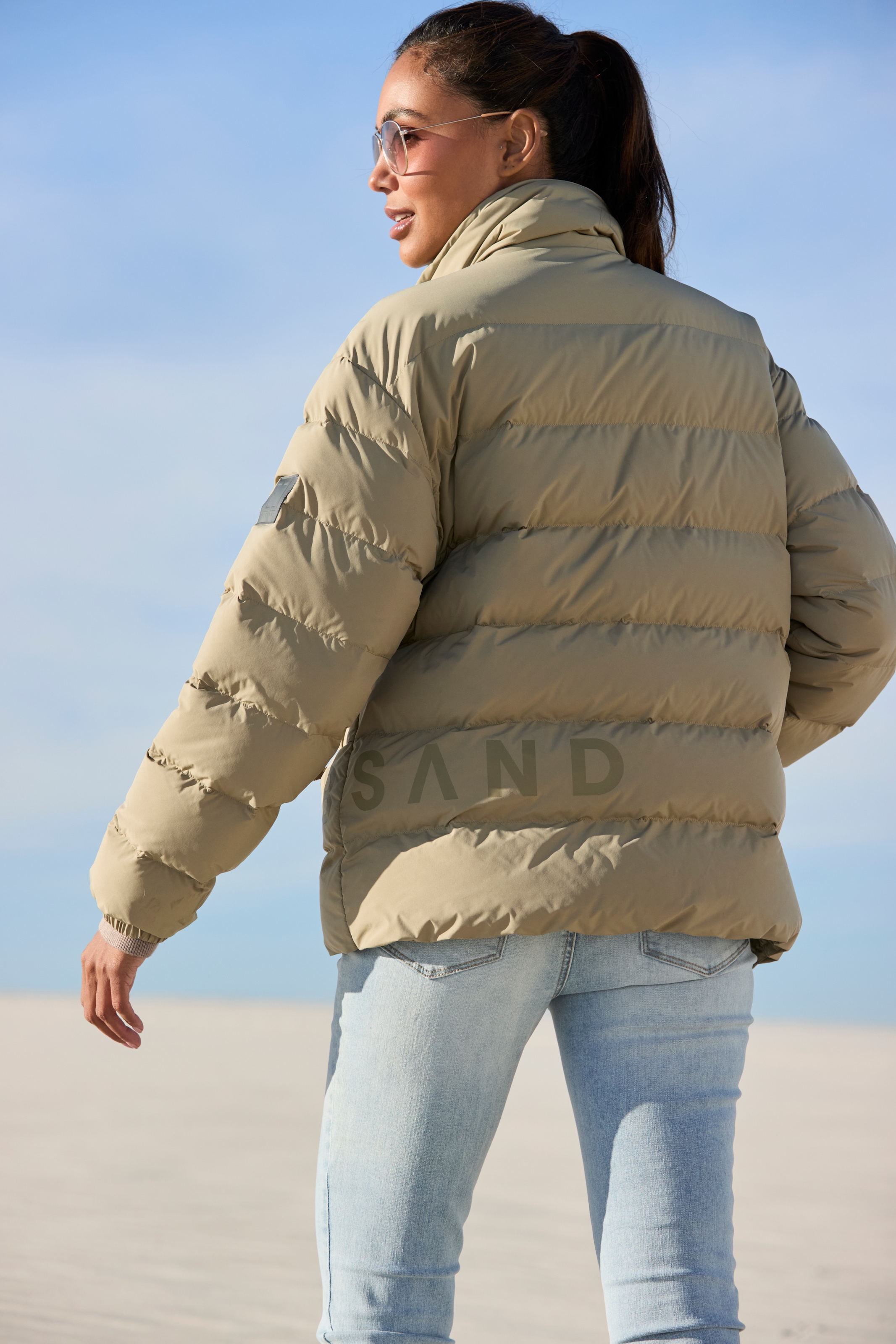 Elbsand Steppjacke, ohne Kapuze, mit hochschließendem Kragen