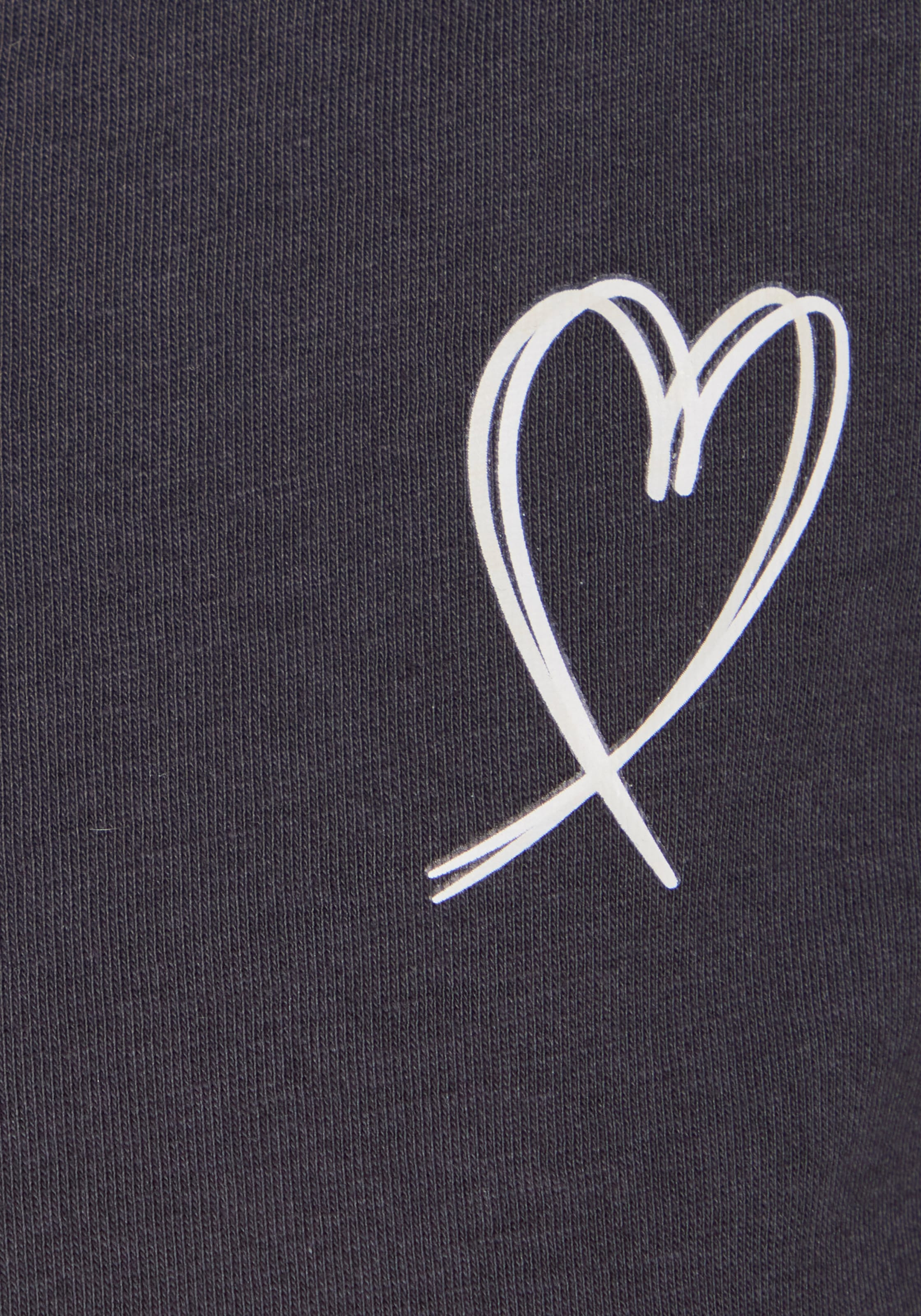 Vivance Dreams Longsleeve, mit kleinem Herzprint