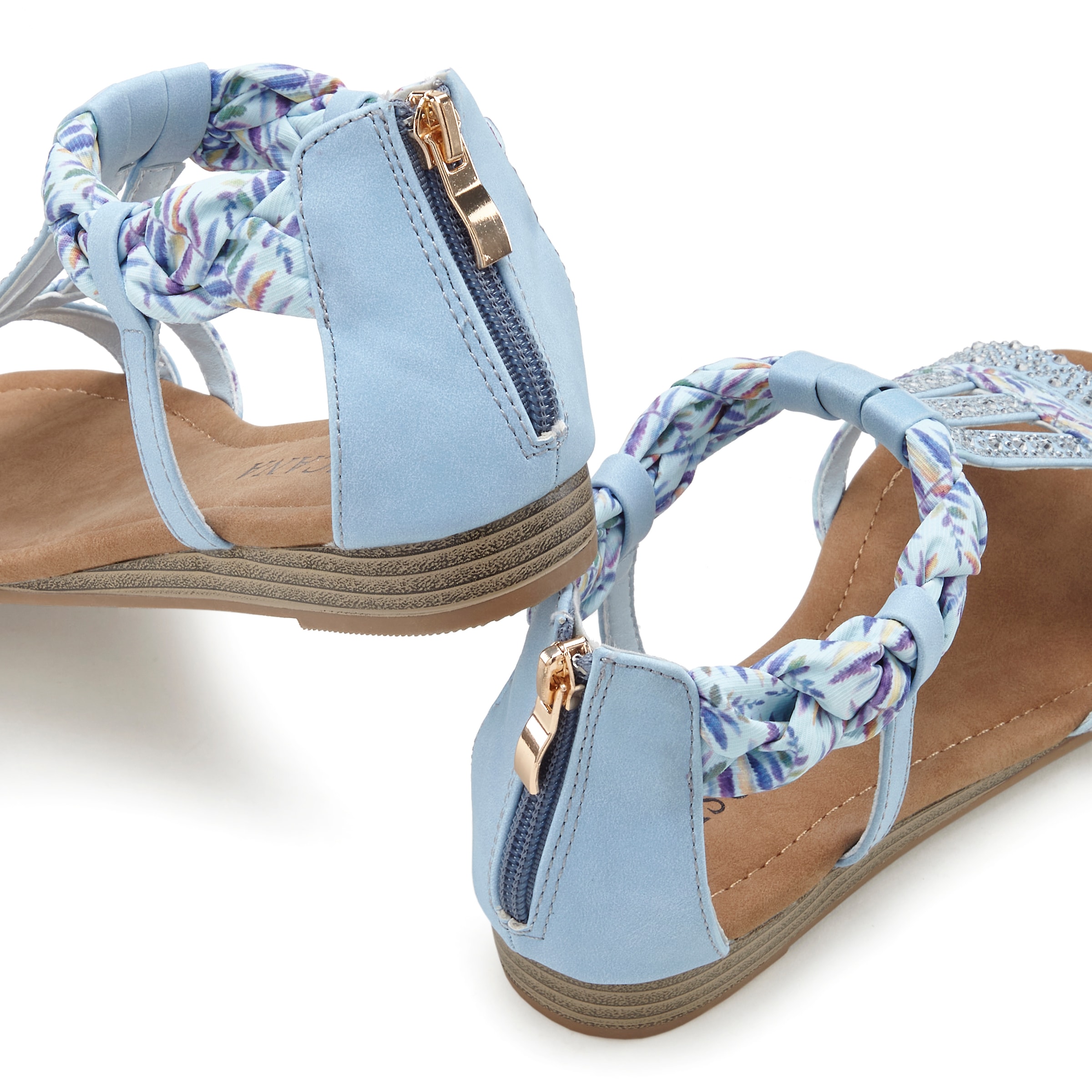 LASCANA Sandale »Sommerschuh«, Sandalette, Sommerschuh mit Verzierung und kleinem Keilabsatz VEGAN
