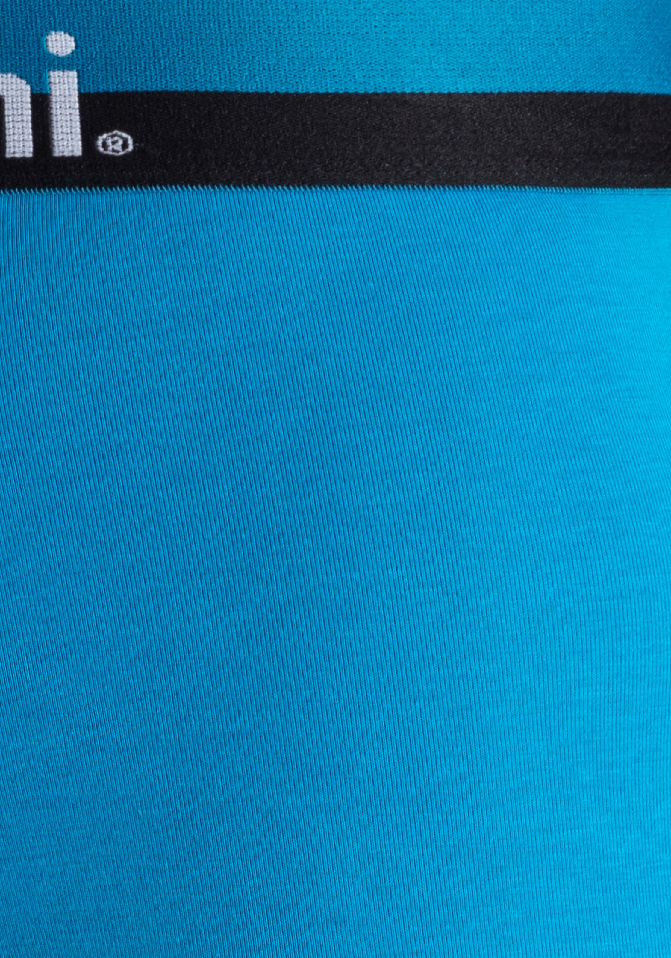 Bruno Banani Boxer »Boxershorts für Herren«, (Packung, 4 St.), mit erhabenem Logo-Druck auf dem Bund