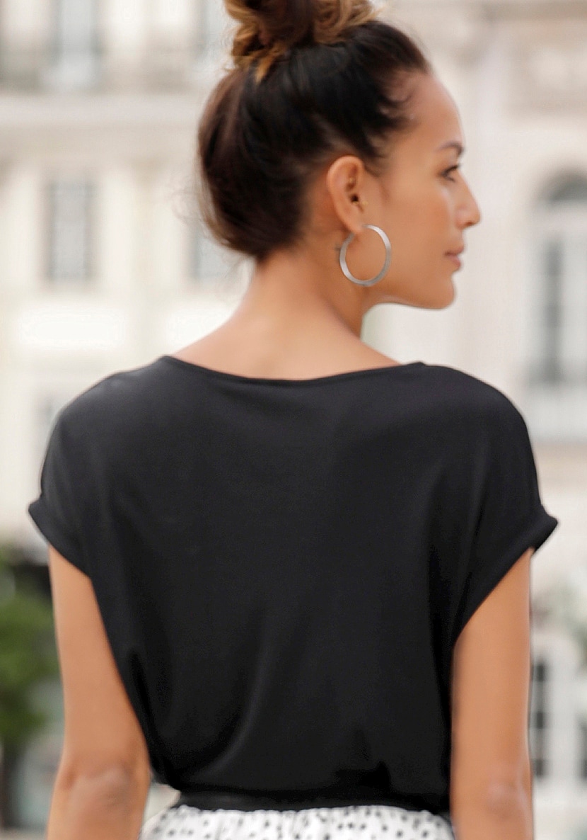 LASCANA Kurzarmshirt, mit Rundhalsausschnitt, Jerseyware, Ärmelaufschlag, Basic