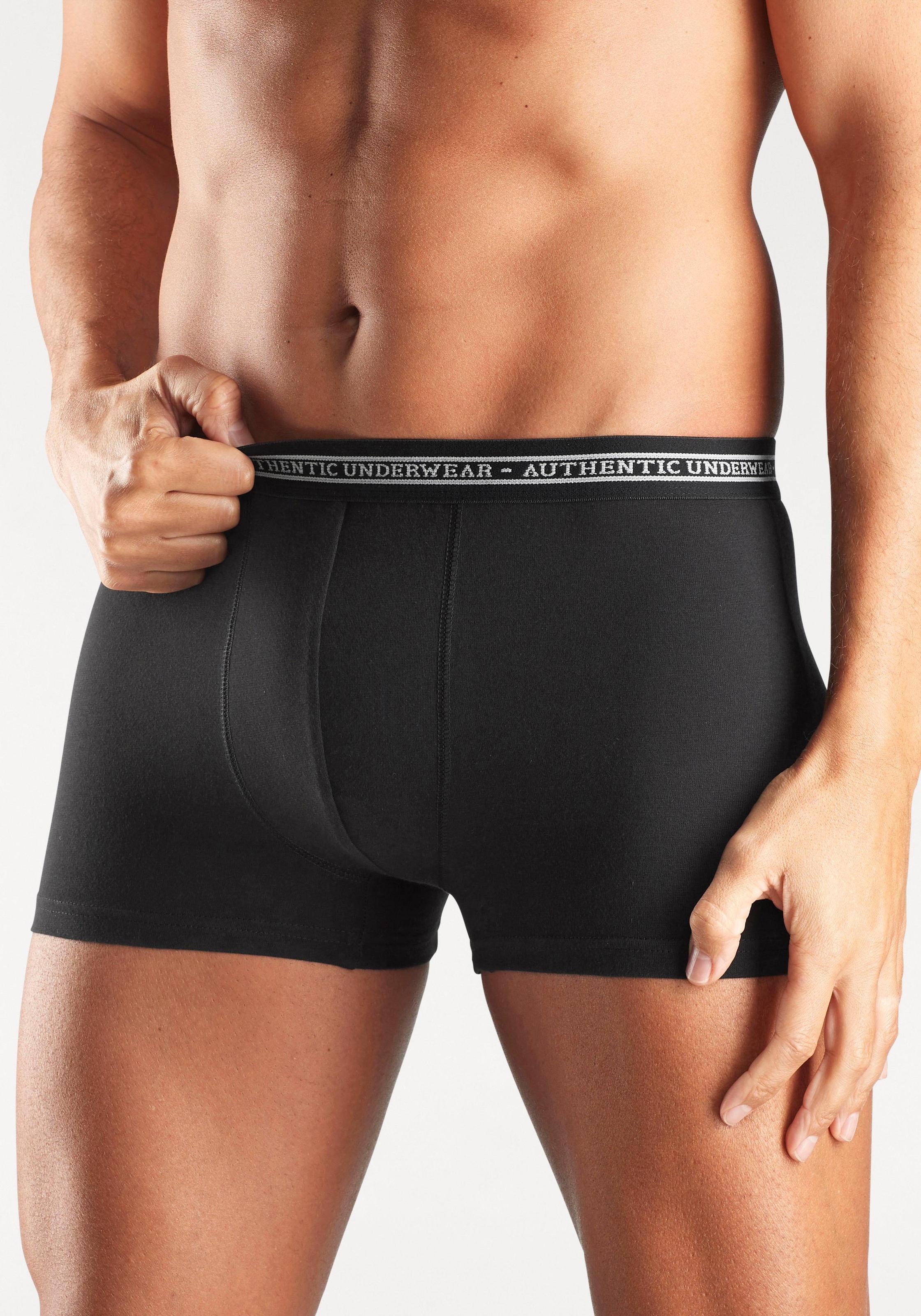 AUTHENTIC UNDERWEAR Boxer »Boxershorts für Herren«, (Packung, 4 St.), schwarzer Webbund mit Logoschriftzug
