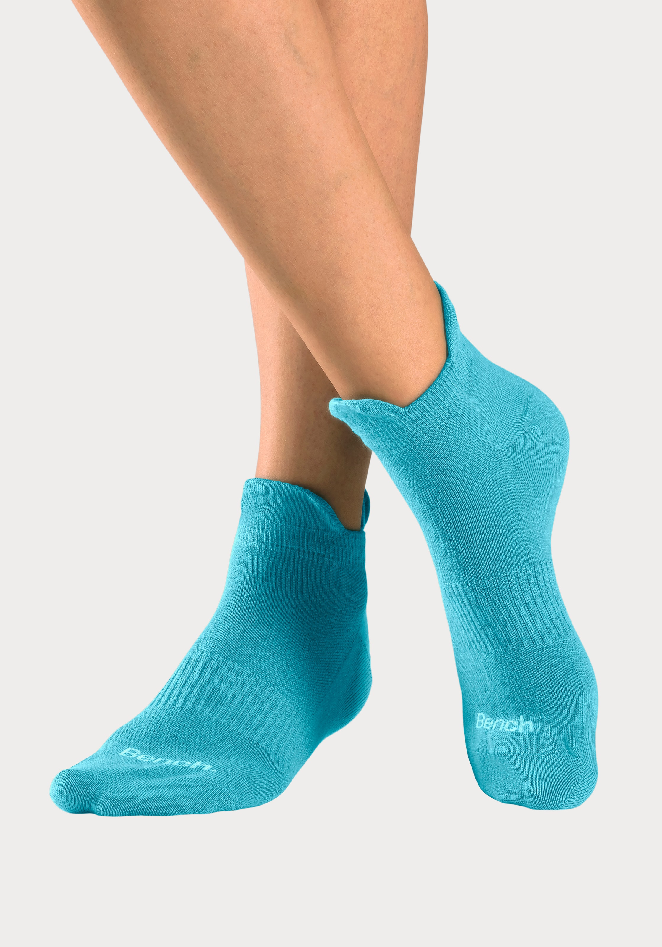 Bench. Sneakersocken Packung, 6 Stk. tlg. mit feiner Mesh Konstruktion und Mittelfußgummi