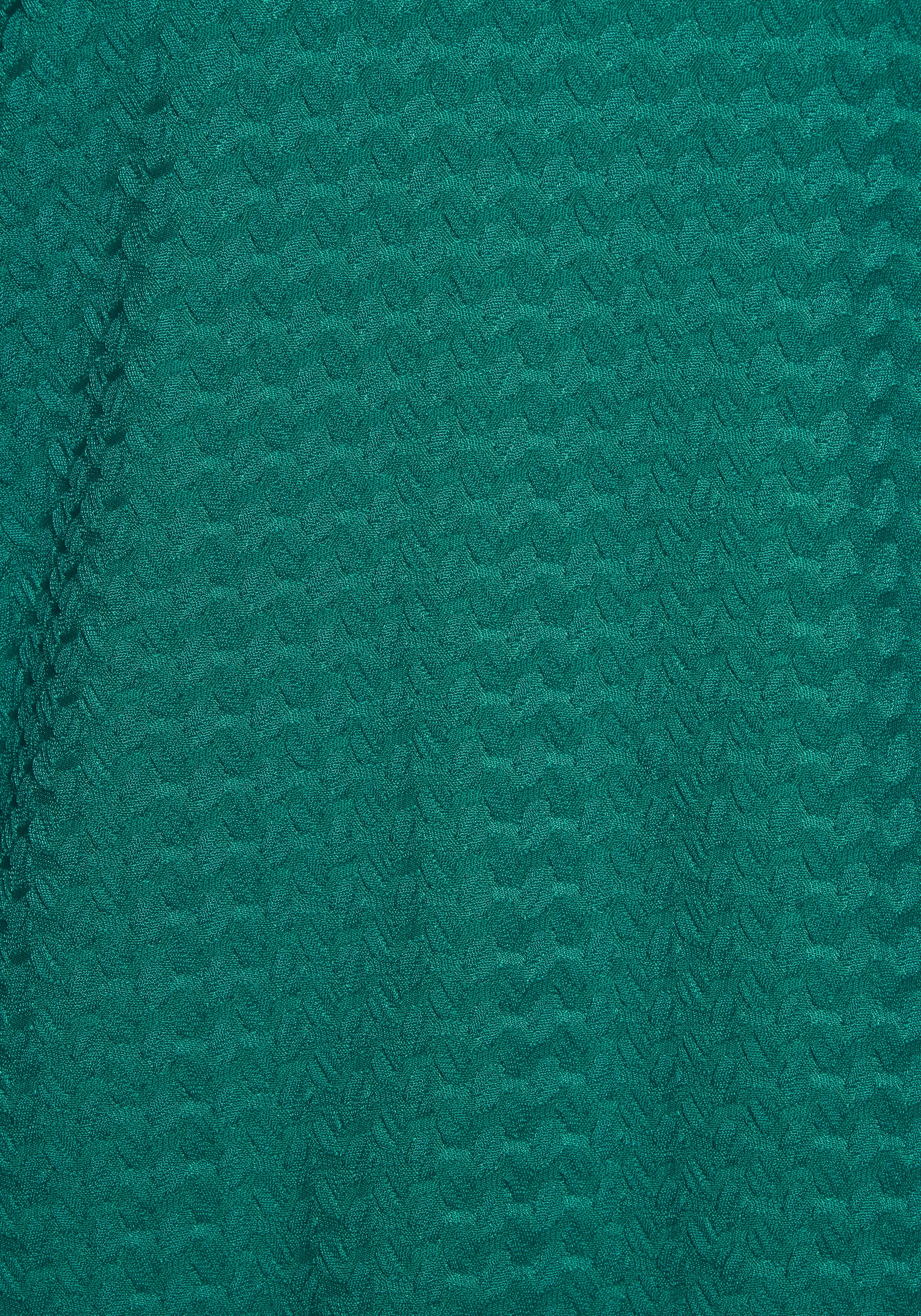 LASCANA T-Shirt »mit modischer Struktur« Sommerliches T-Shirt aus bügelfreie Polyester-Qualität