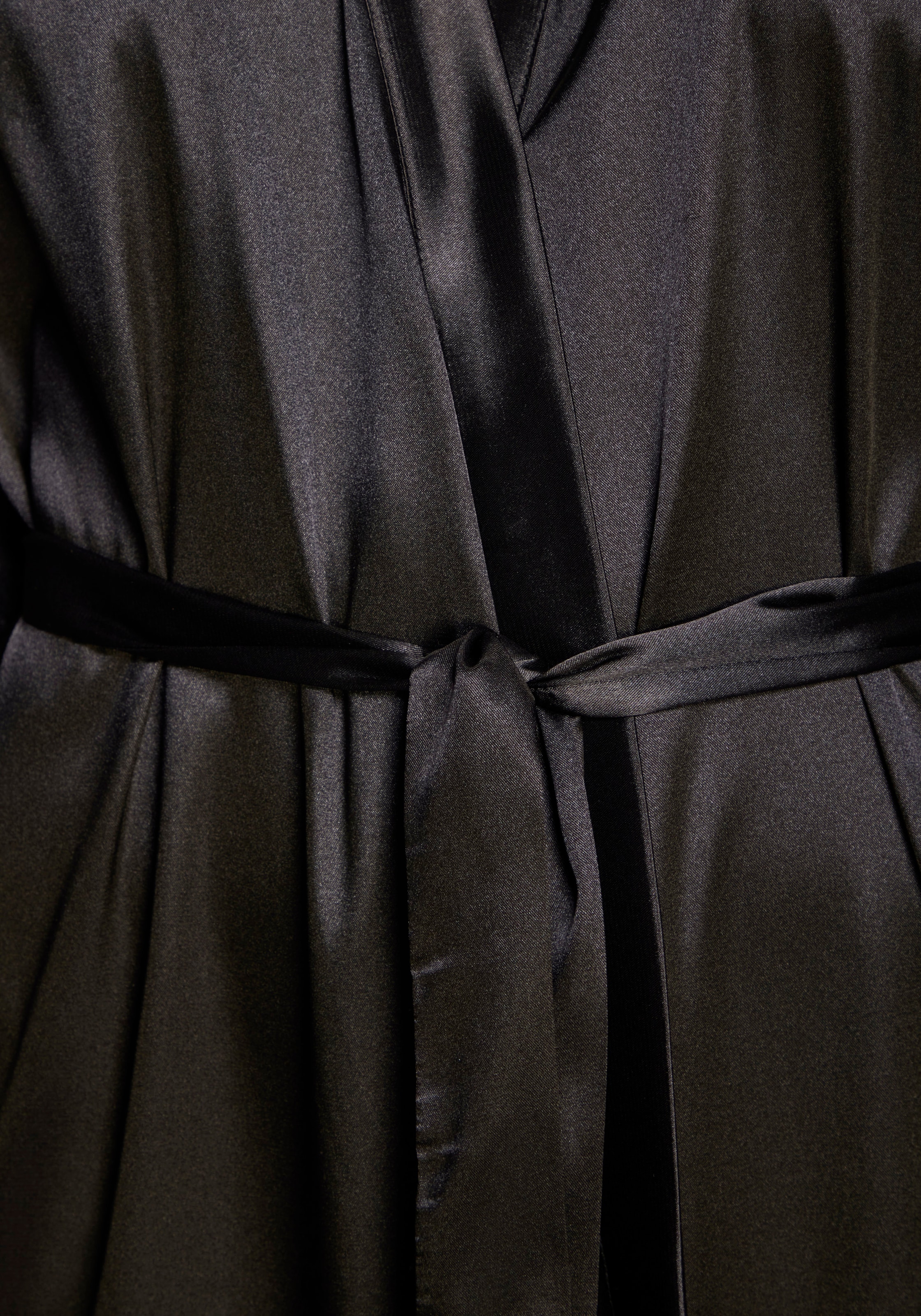 LASCANA Kimono Mit spitze besetzte Ärmel