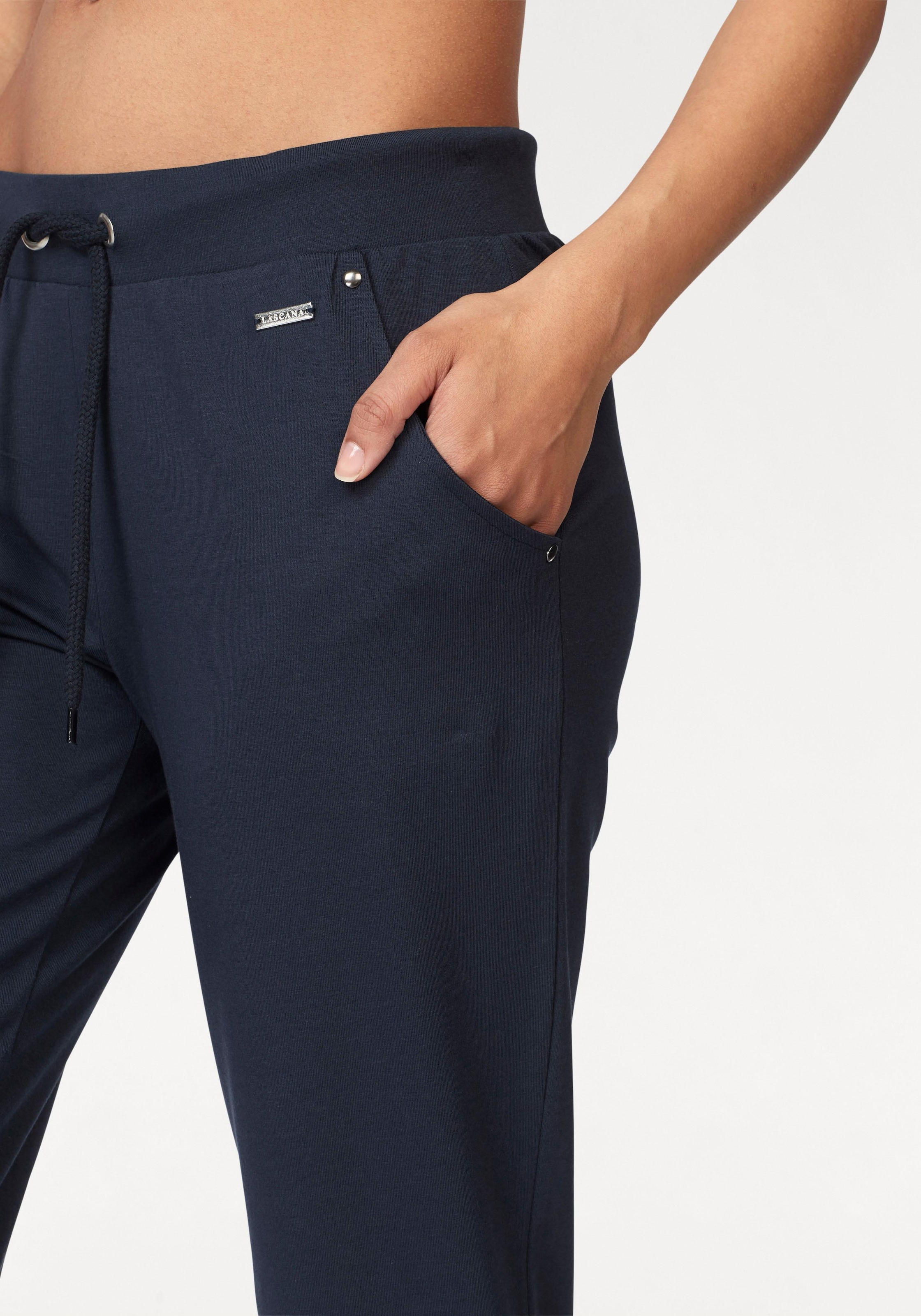LASCANA Relaxhose  mit seitlichen Eingrifftaschen, Loungeanzug