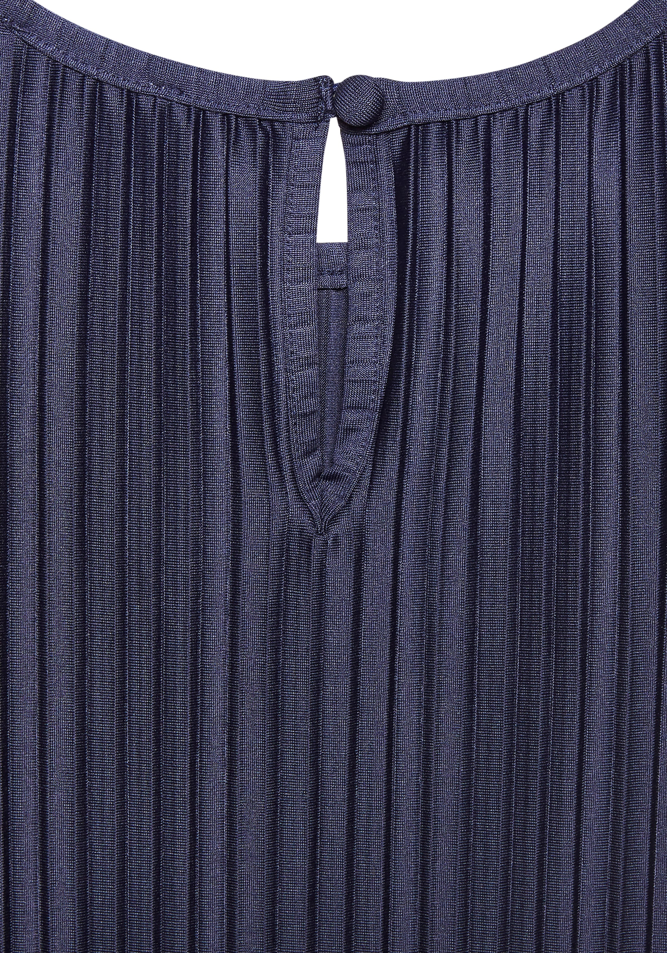 LASCANA Plisseekleid in Midilänge, Trägerkleid, Sommerkleid