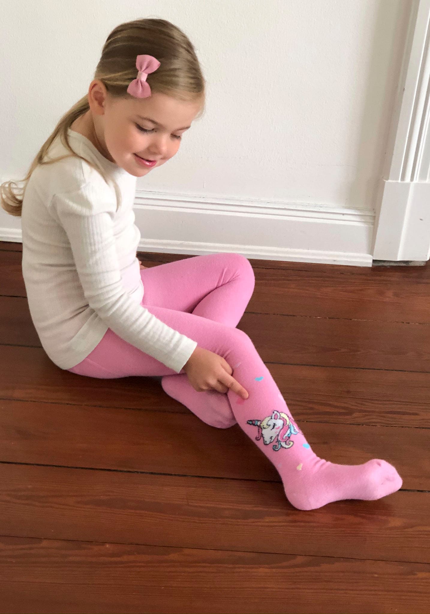 H.I.S Strickstrumpfhose Packung, 3 Stk. tlg. mit eingestrickten Einhorn Motiven