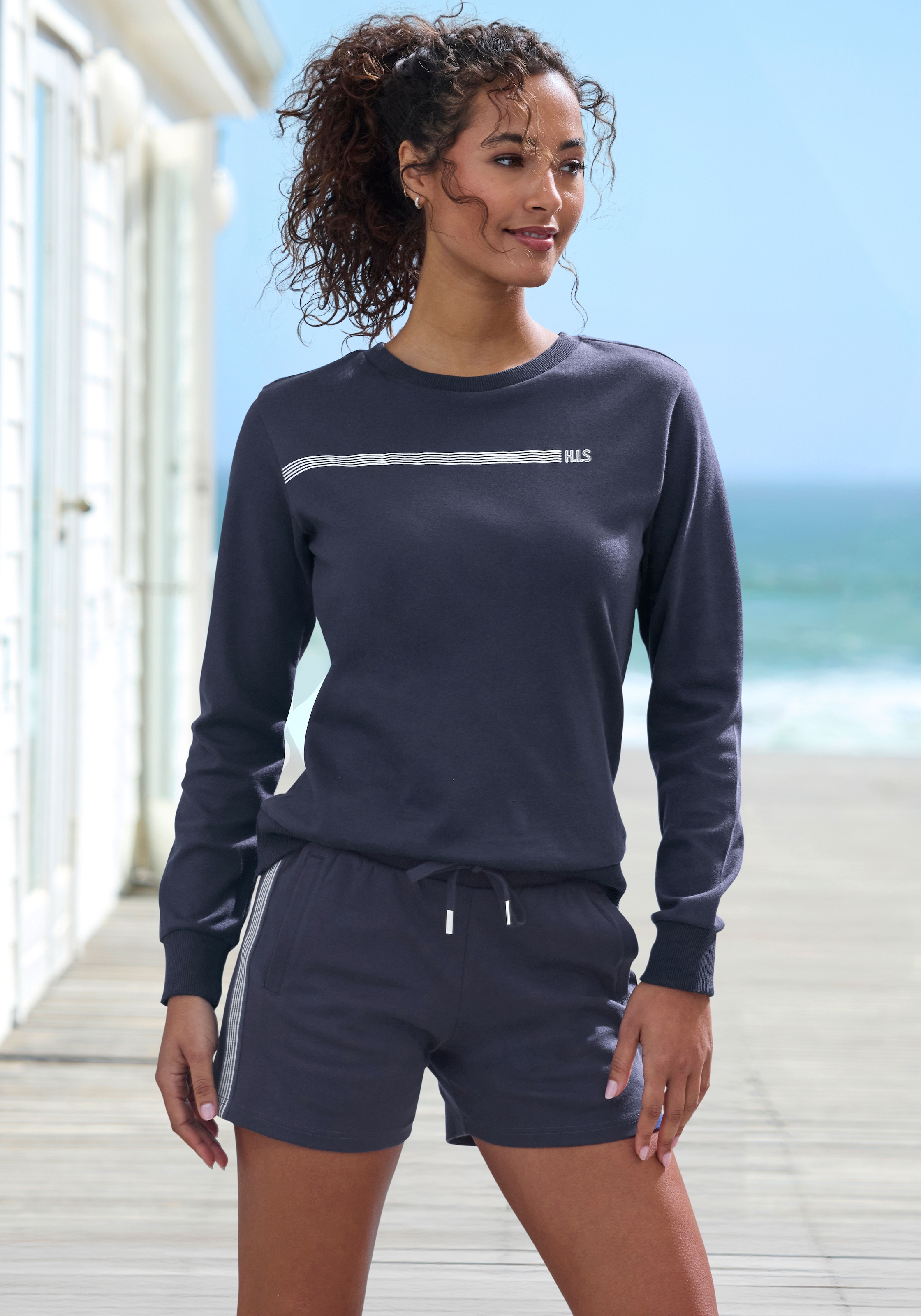 H.I.S Sweatshirt Basic mit Logodruck, Loungewear