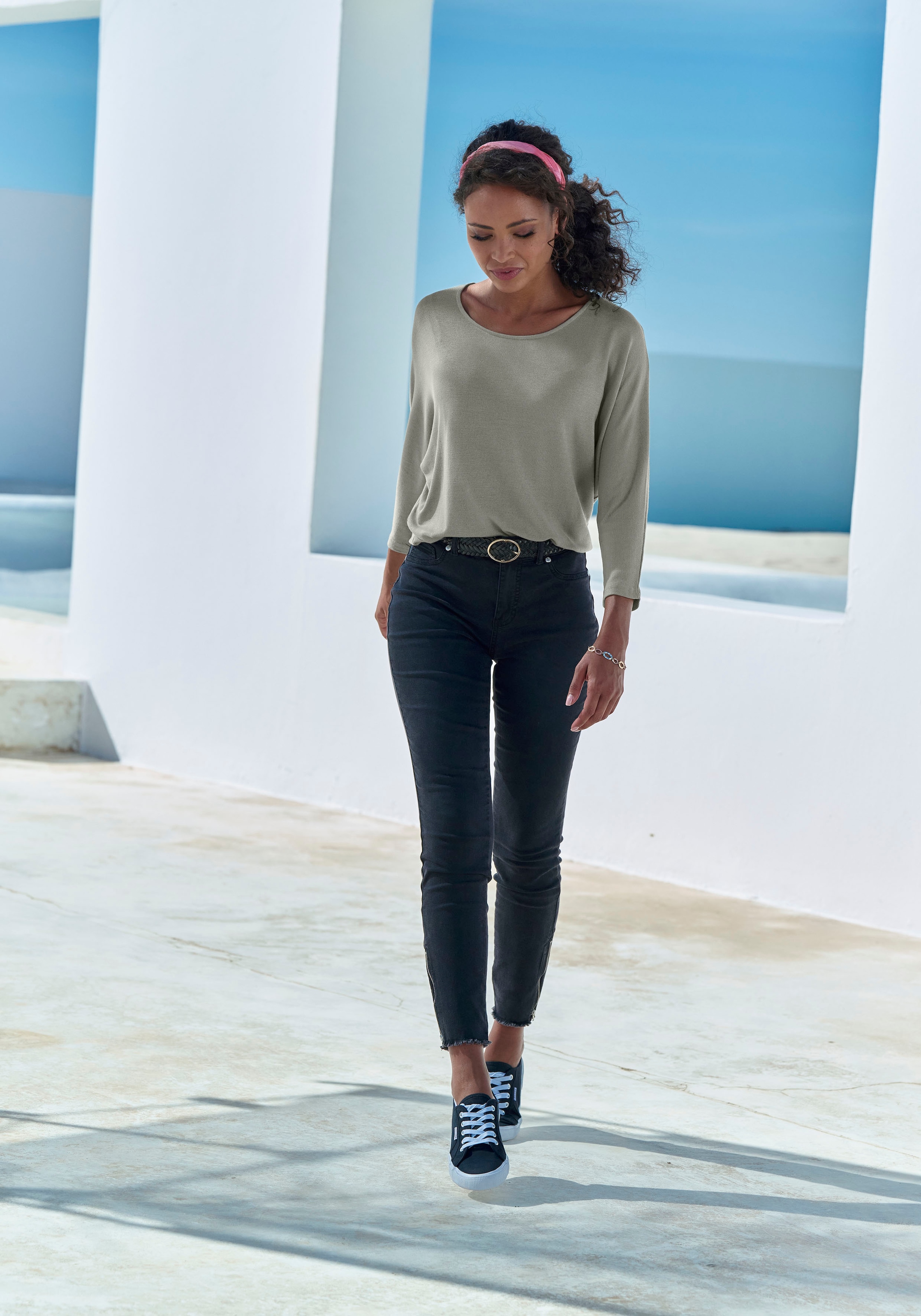 LASCANA 3/4-Arm-Shirt »mit Fledermausärmeln«, aus weicher Feinstrick- Qualität mit Viskose