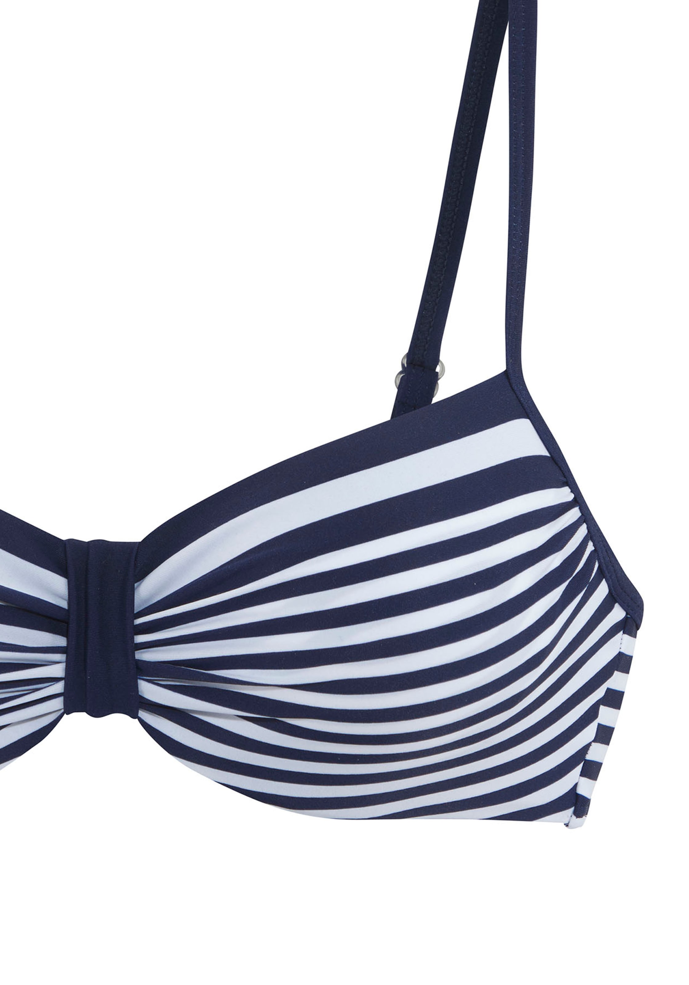 LASCANA Bügel-Bikini-Top »Myst«, mit platziertem Streifen-Design