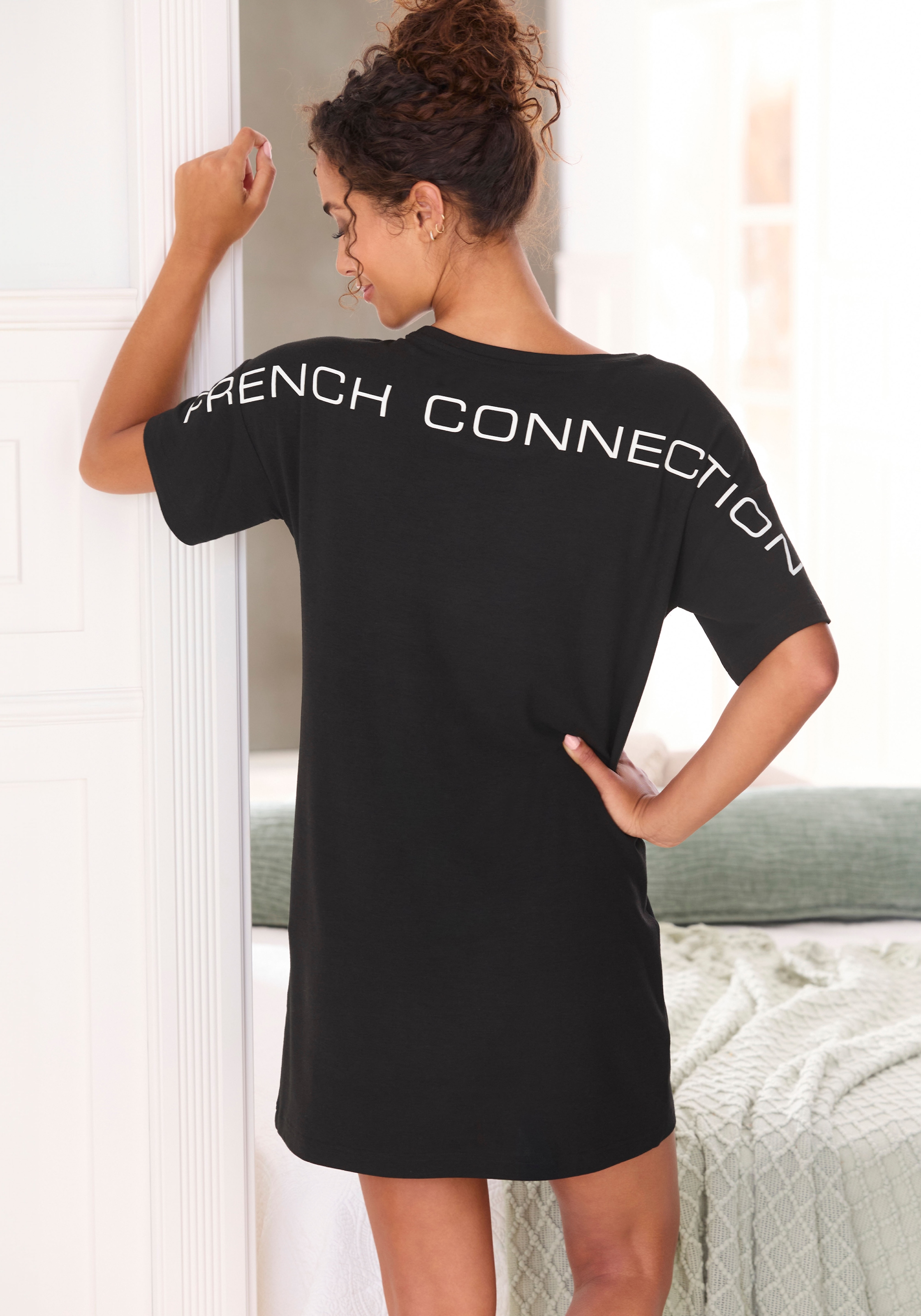 French Connection Nachthemd, mit großem Logoprint auf dem Rücken